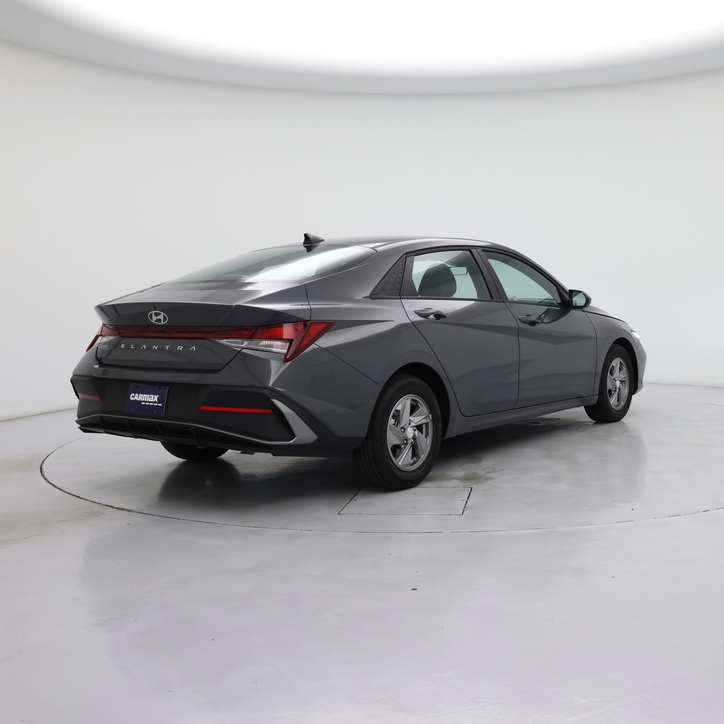 Thumbnail: 2025 Hyundai Elantra - 8