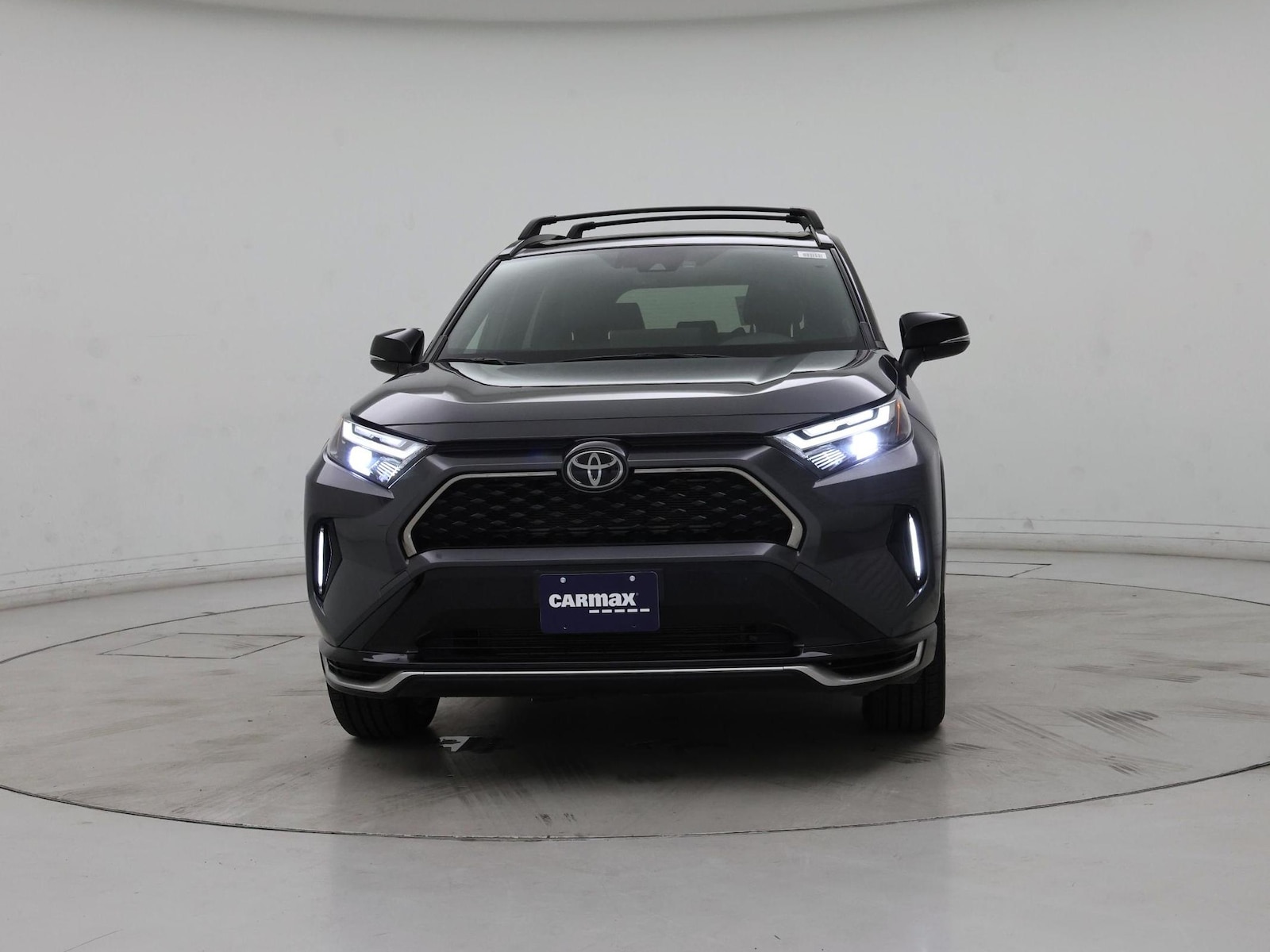 2025 Toyota RAV4 XSE - Photo 6