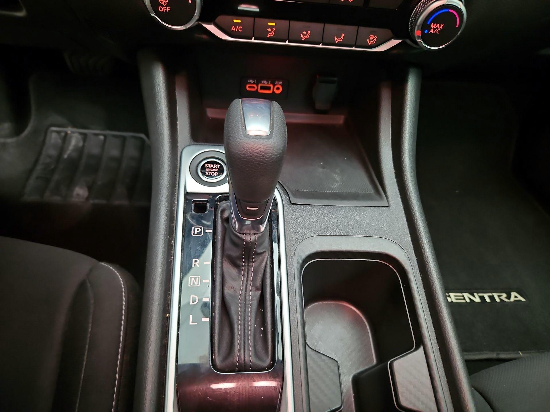Thumbnail: 2022 Nissan Sentra - 17