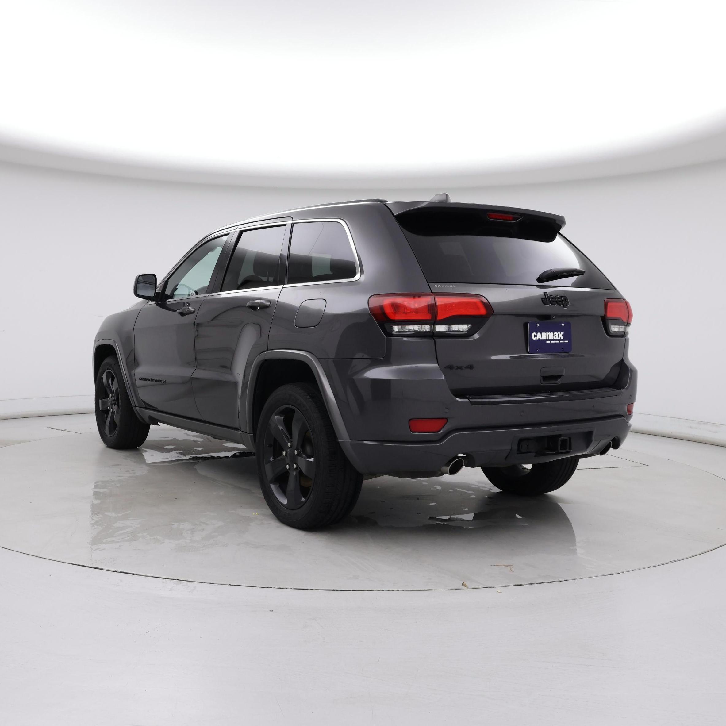 Thumbnail: 2015 Jeep Grand Cherokee - 2