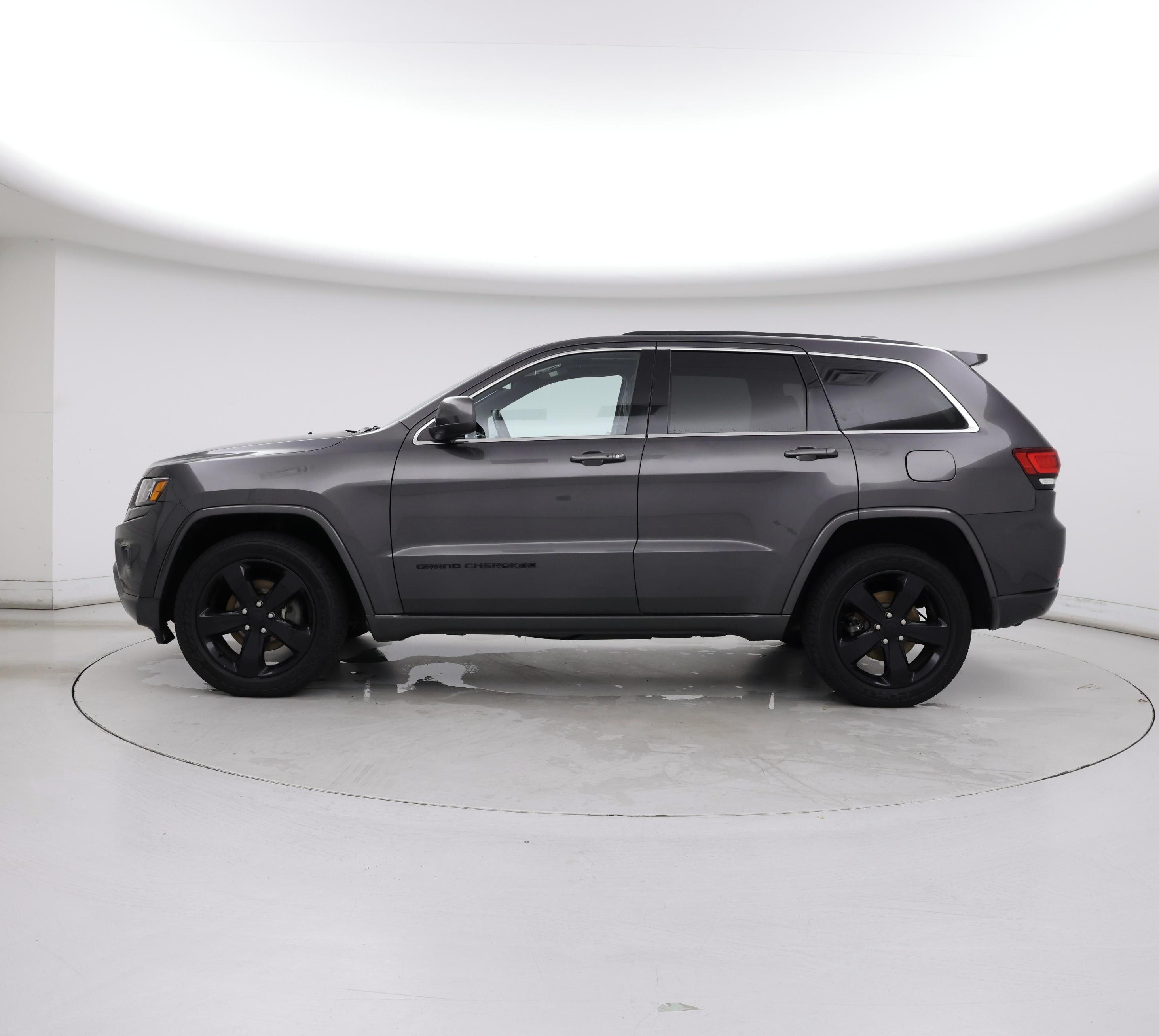 Thumbnail: 2015 Jeep Grand Cherokee - 3