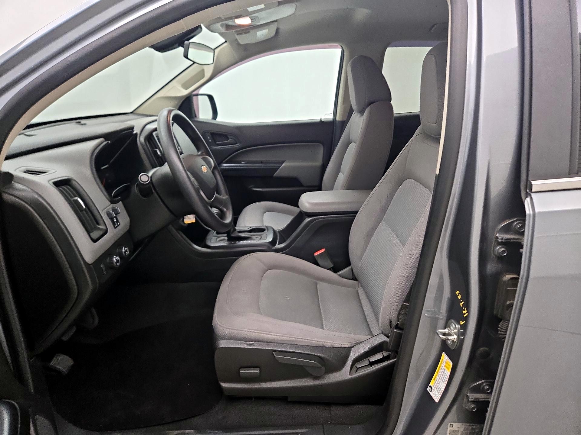 Thumbnail: 2019 Chevrolet Colorado - 11