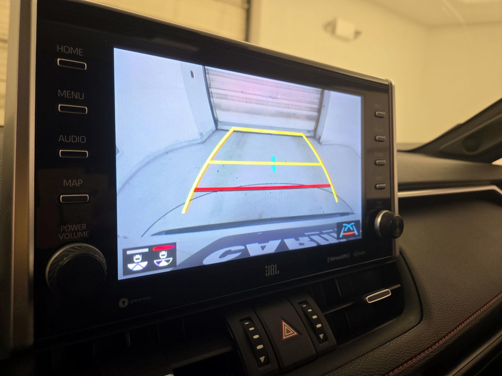 Thumbnail: 2021 Toyota RAV4 - 15