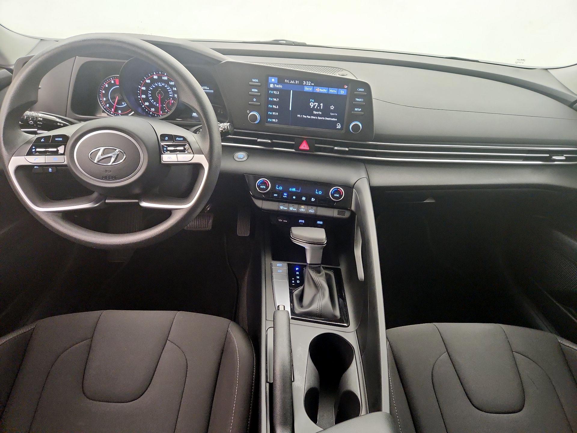 Thumbnail: 2023 Hyundai Elantra - 9