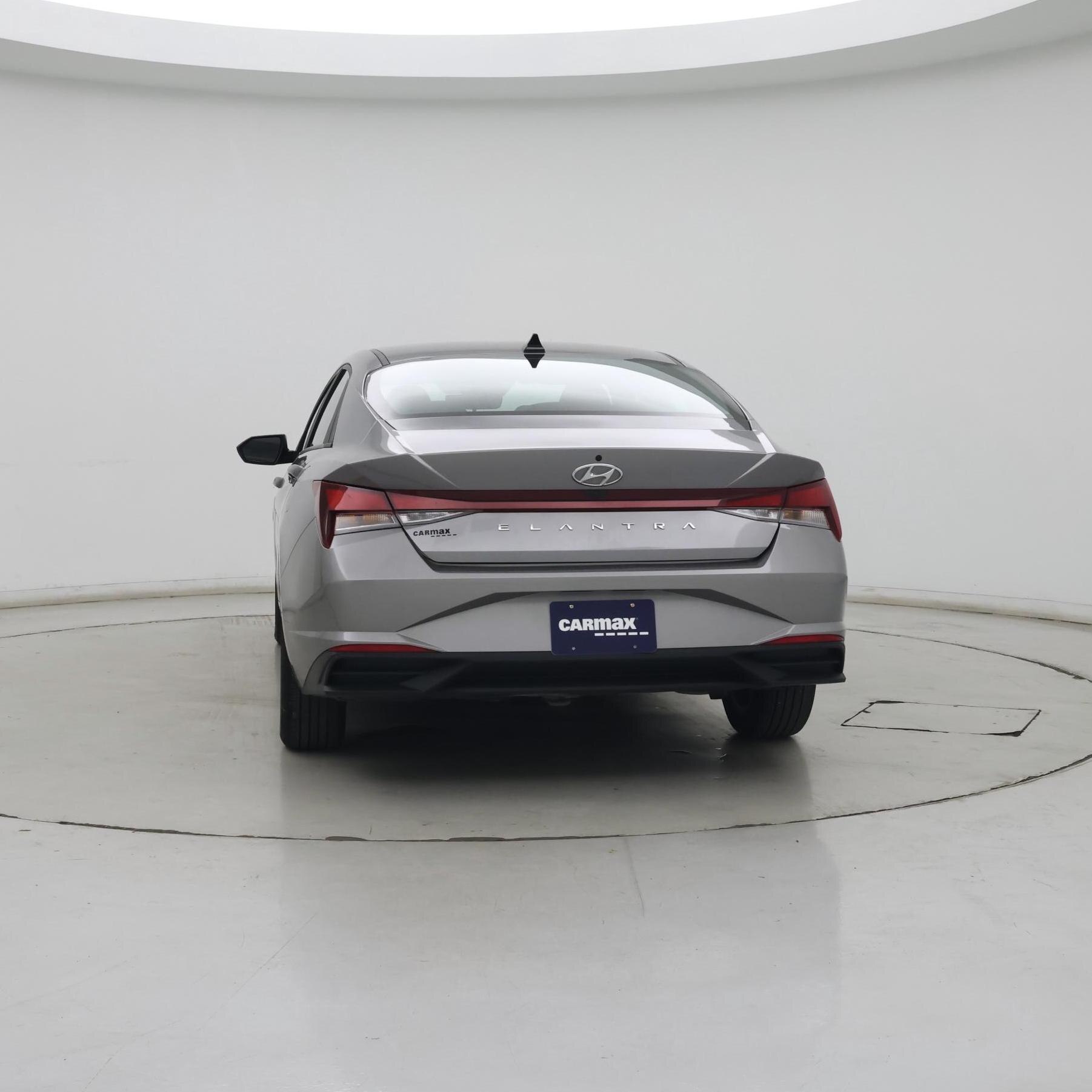 Thumbnail: 2023 Hyundai Elantra - 2