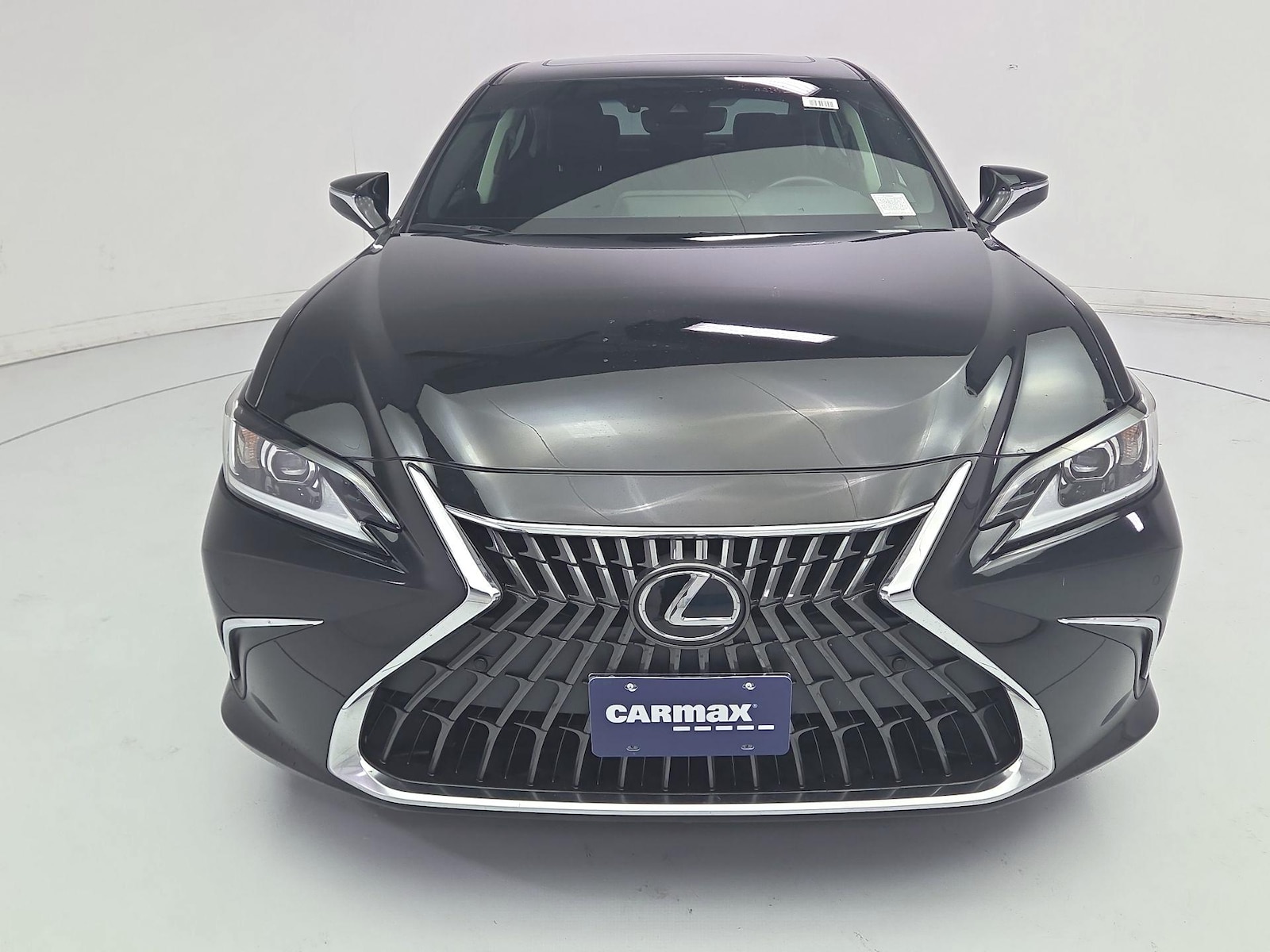 2024 Lexus ES Hybrid 300h - Photo 2