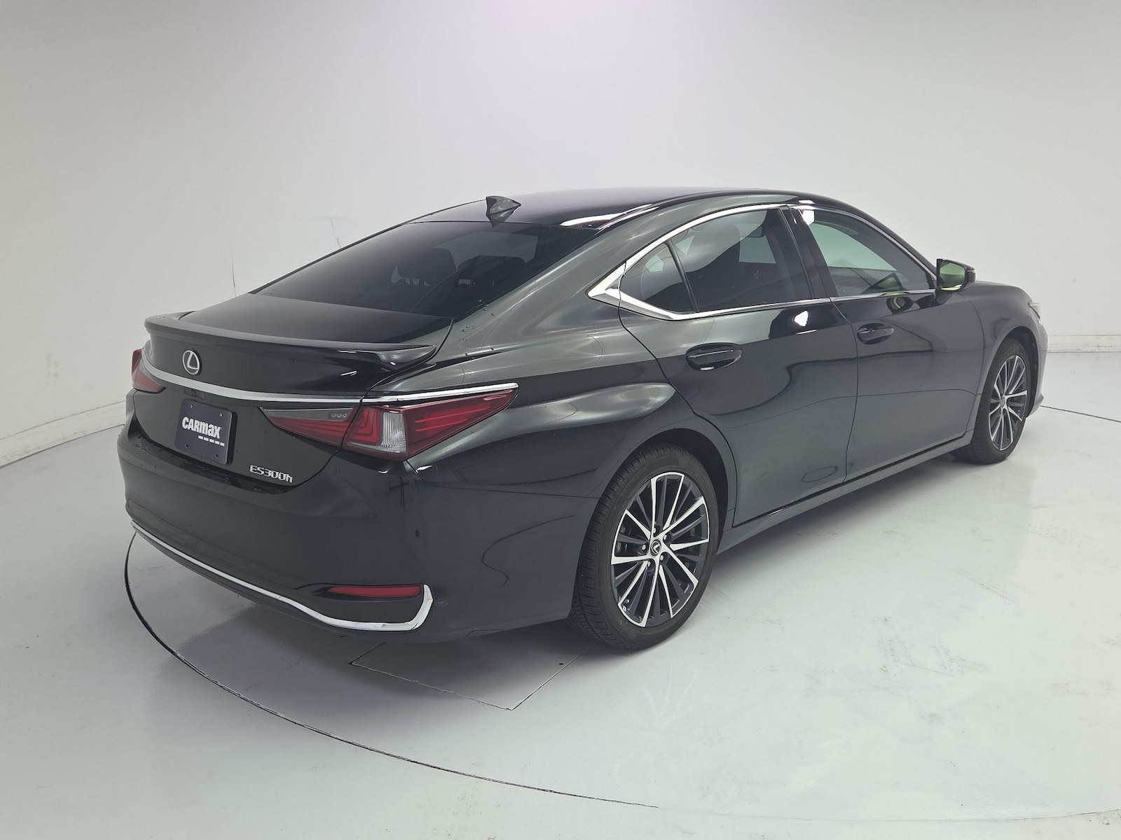 2024 Lexus ES Hybrid 300h - Photo 5
