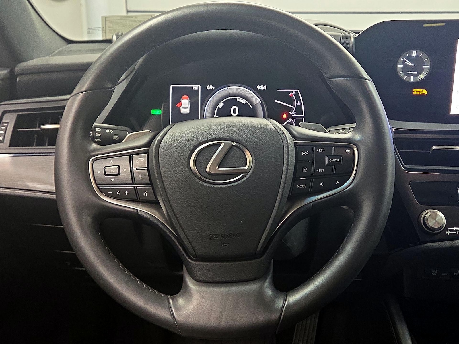 2024 Lexus ES Hybrid 300h - Photo 9
