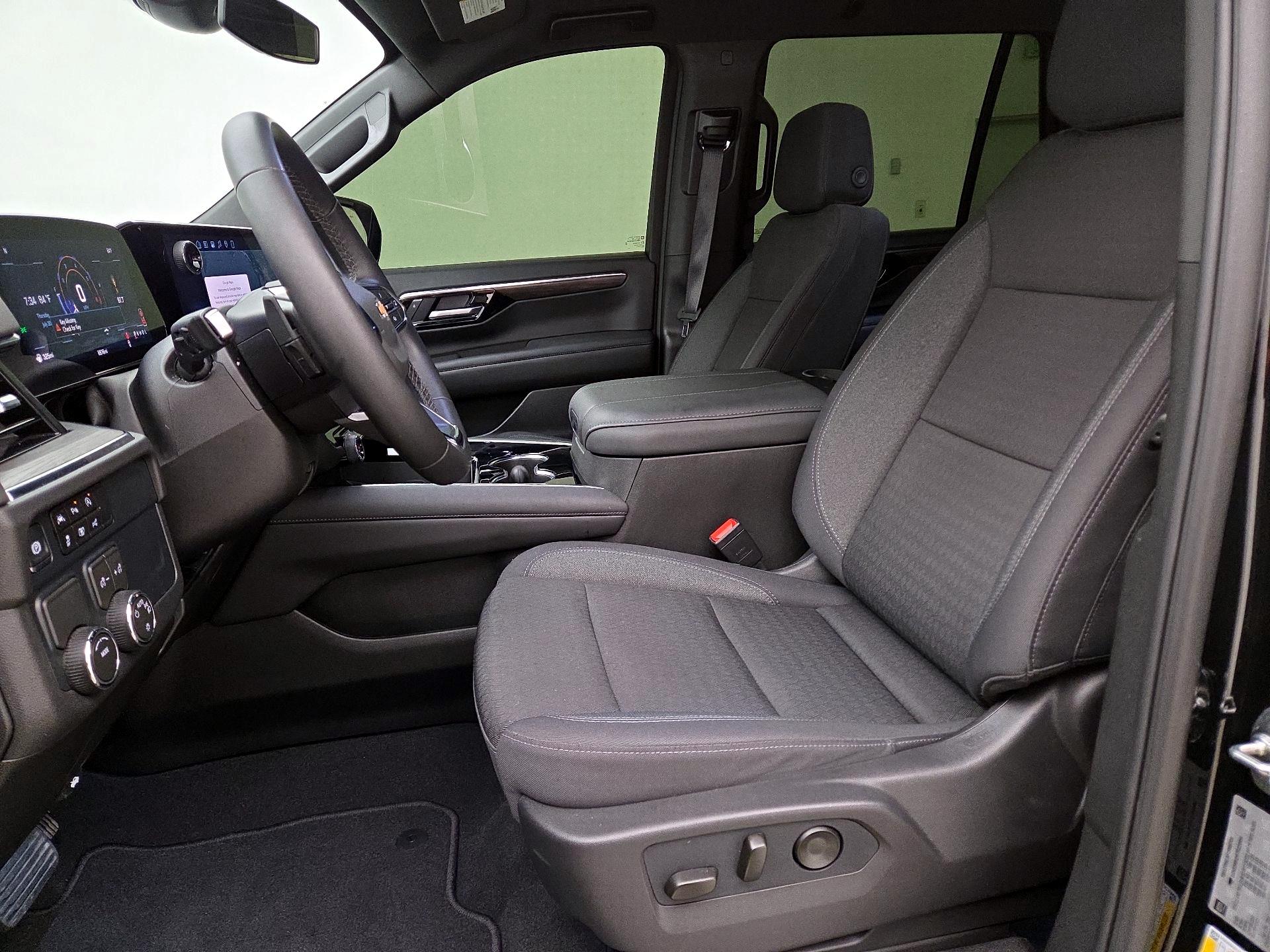 Thumbnail: 2026 Chevrolet Tahoe - 11