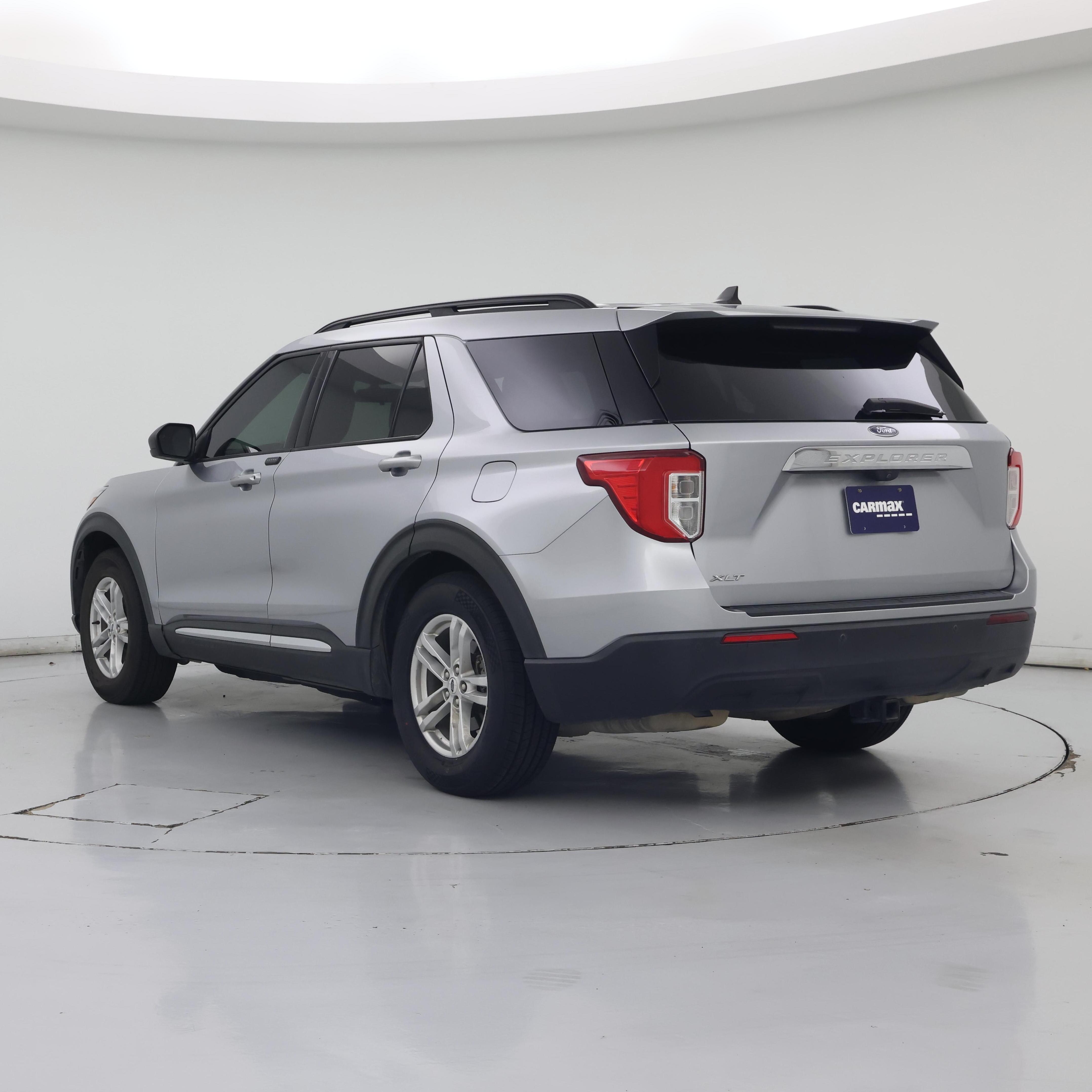 Thumbnail: 2022 Ford Explorer - 2