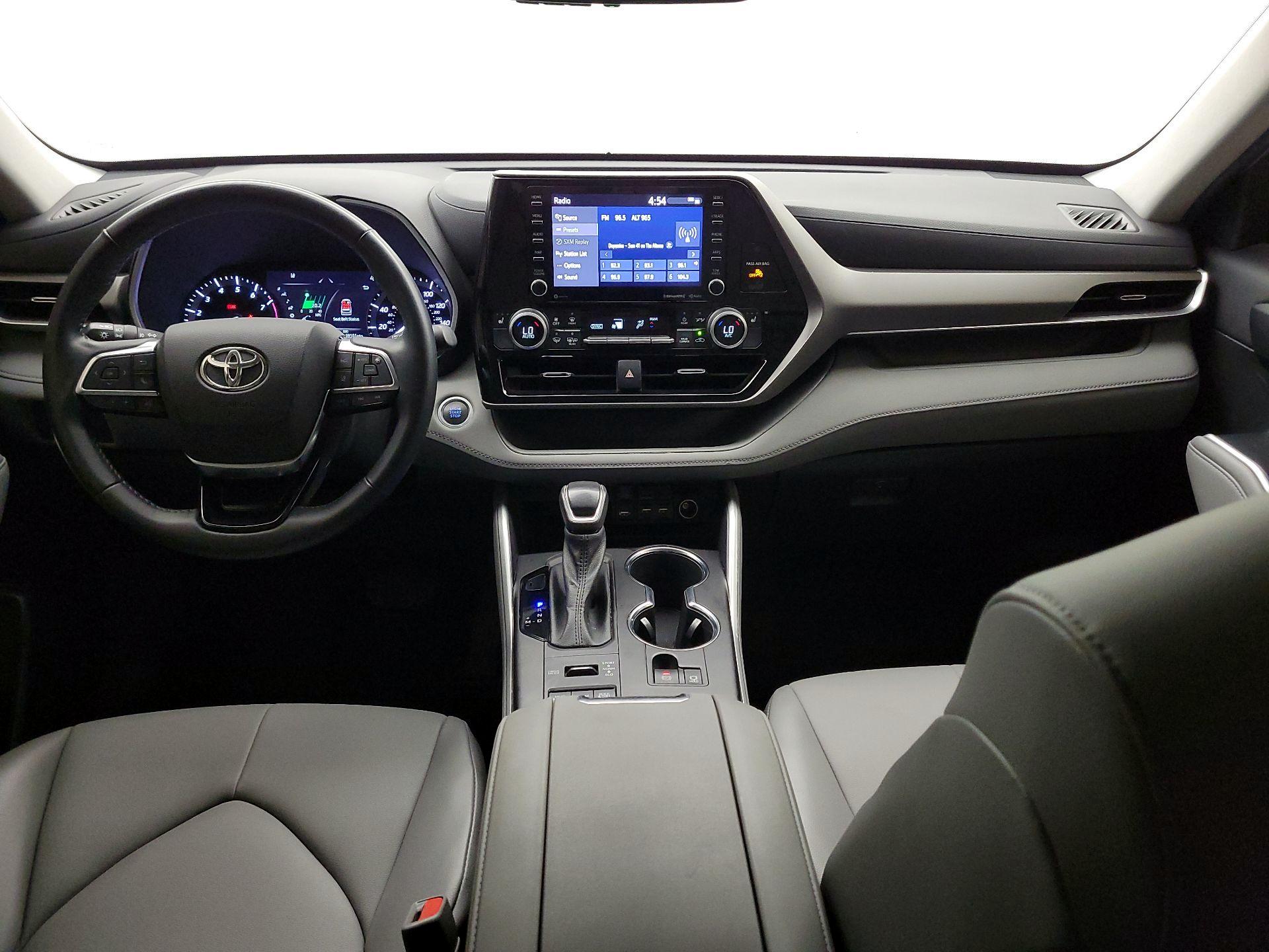 Thumbnail: 2021 Toyota Highlander - 9