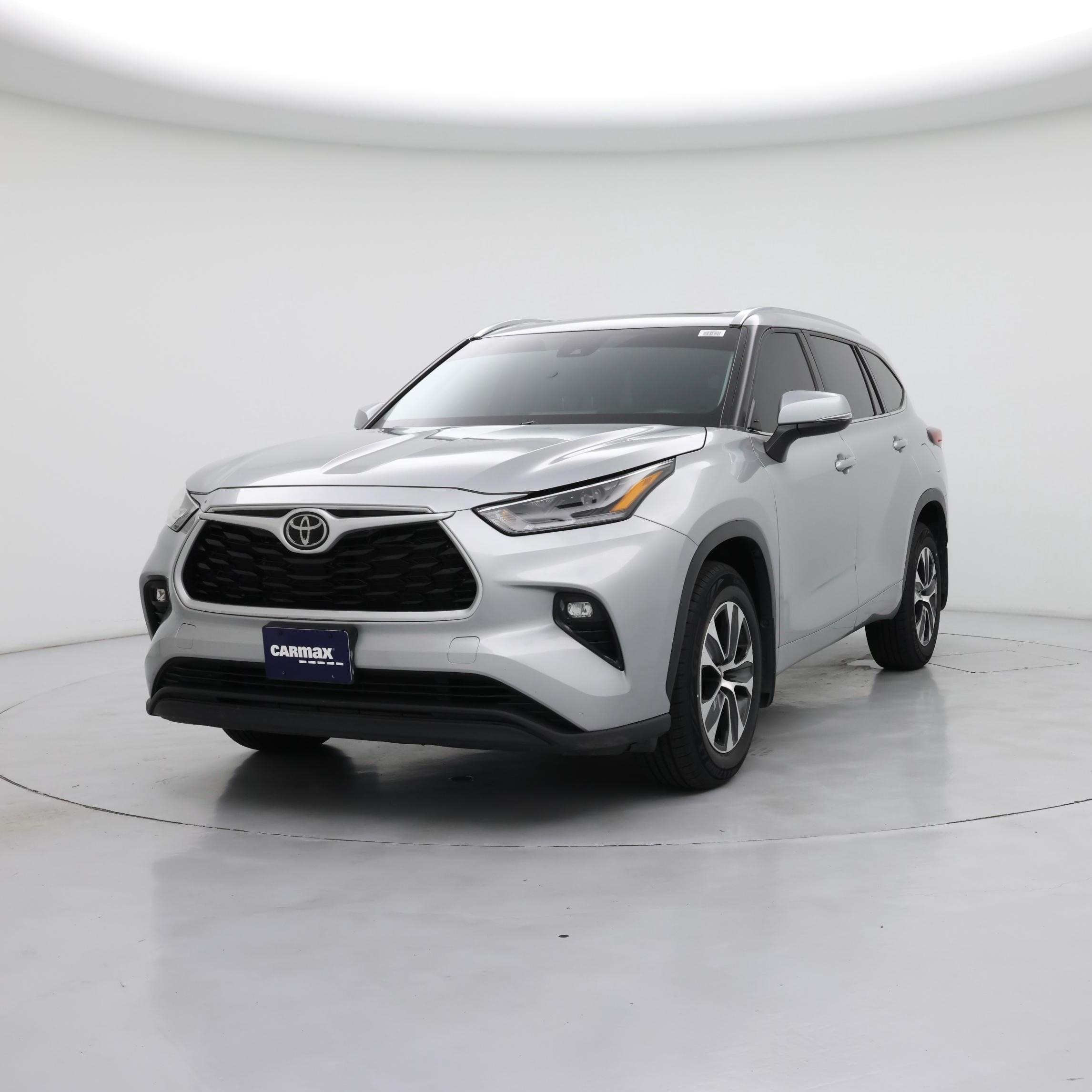 Thumbnail: 2021 Toyota Highlander - 4