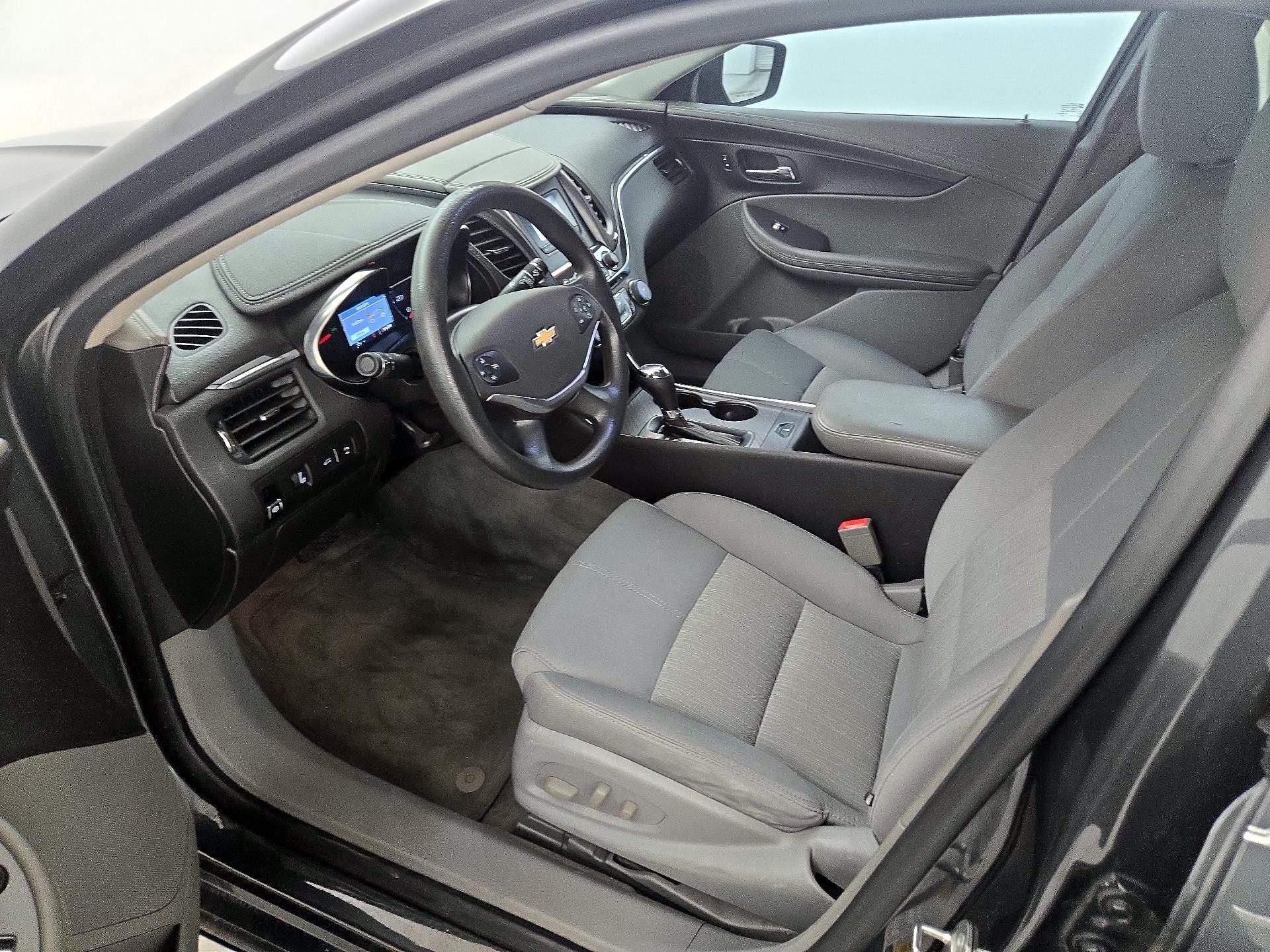 Thumbnail: 2015 Chevrolet Impala - 11