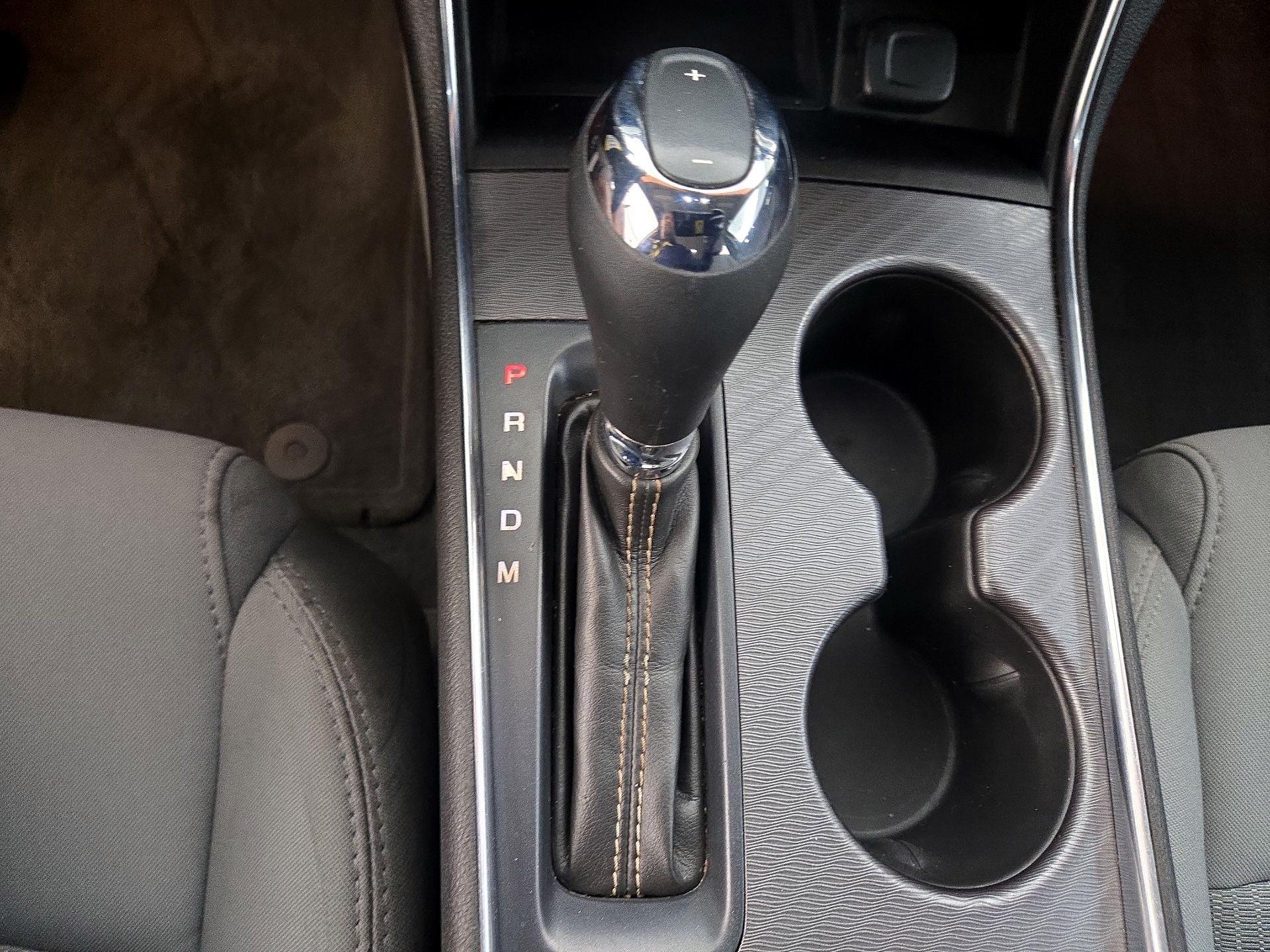 Thumbnail: 2015 Chevrolet Impala - 16