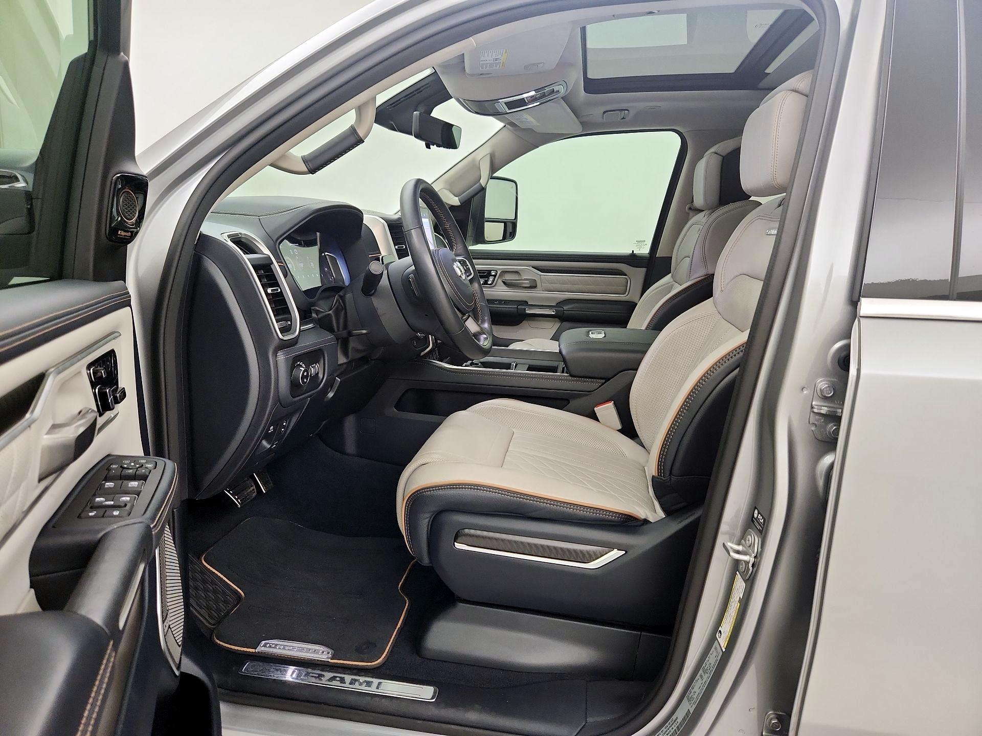 Thumbnail: 2025 RAM 1500 - 11