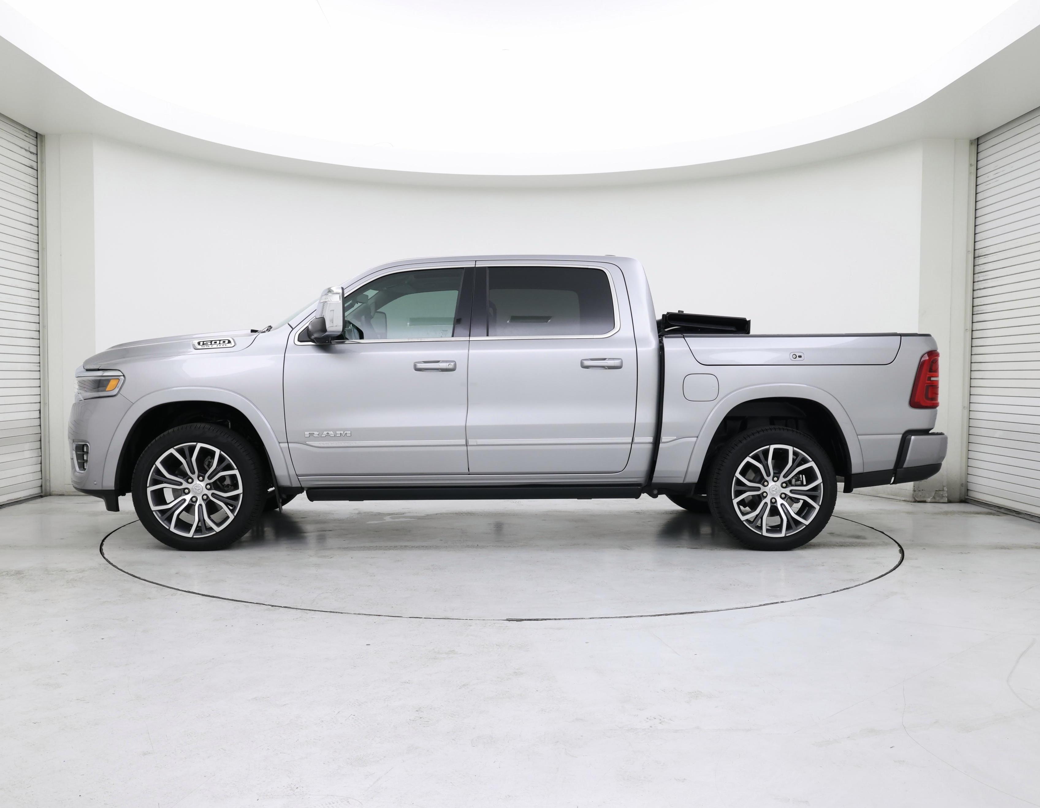 Thumbnail: 2025 RAM 1500 - 3