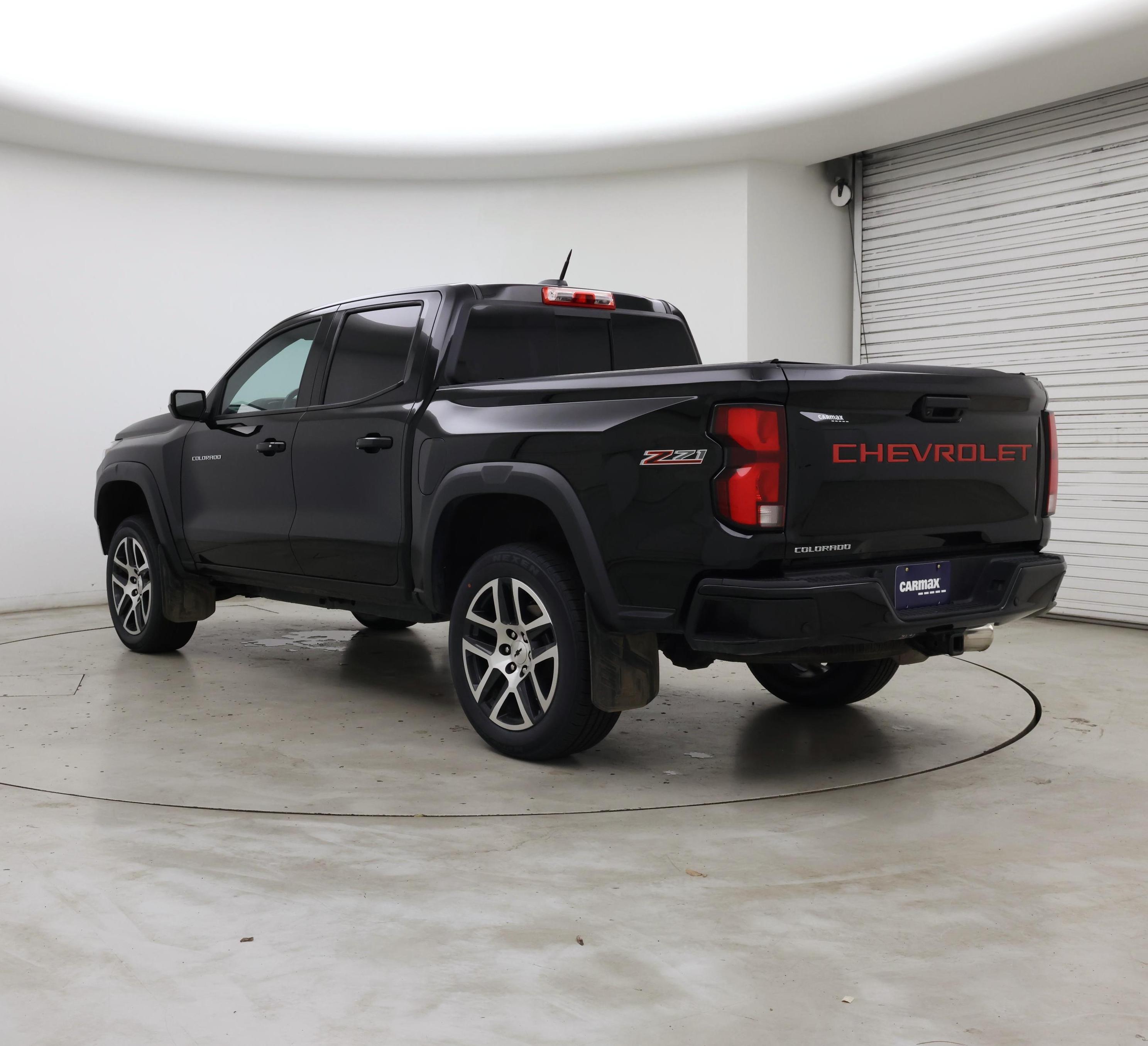 Thumbnail: 2024 Chevrolet Colorado - 2