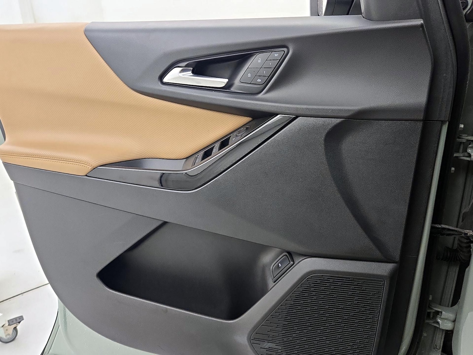 2025 Chevrolet Equinox ACTIV - Photo 13
