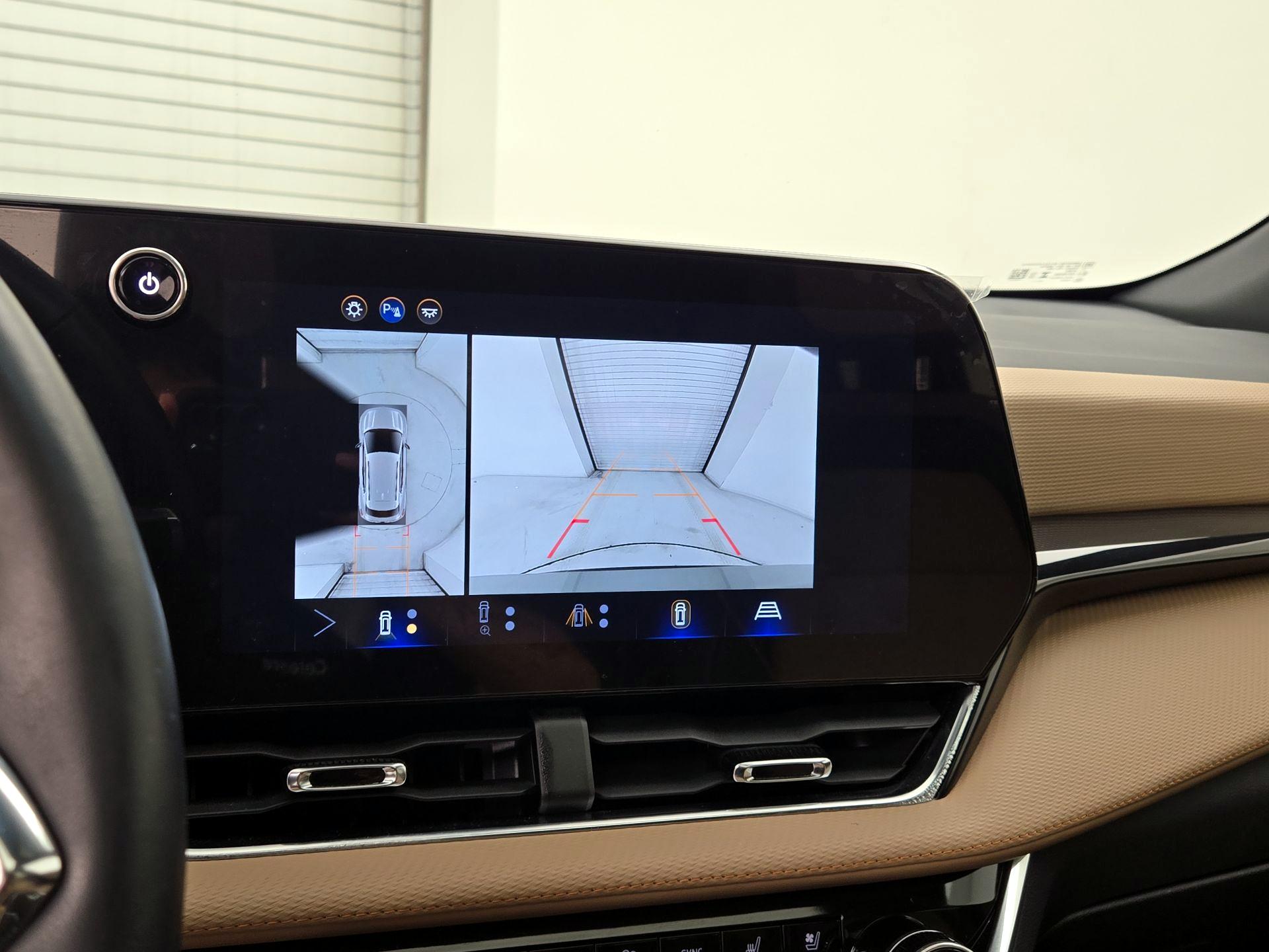 Thumbnail: 2025 Chevrolet Equinox - 14