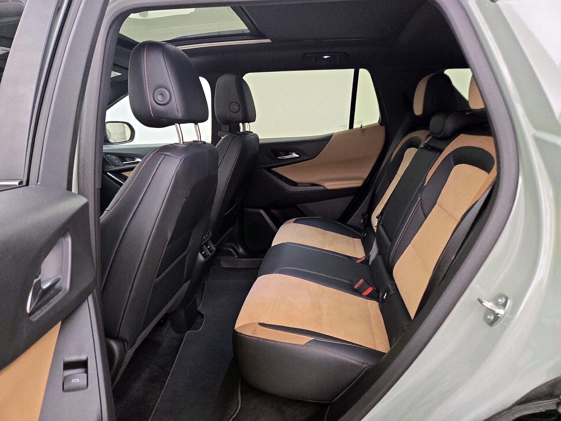 Thumbnail: 2025 Chevrolet Equinox - 20