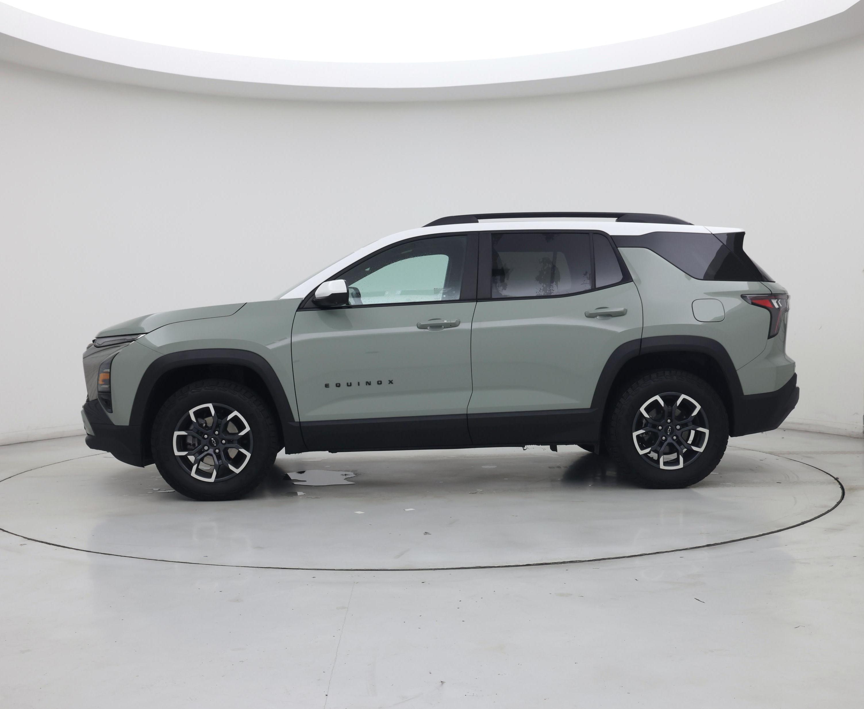 Thumbnail: 2025 Chevrolet Equinox - 3