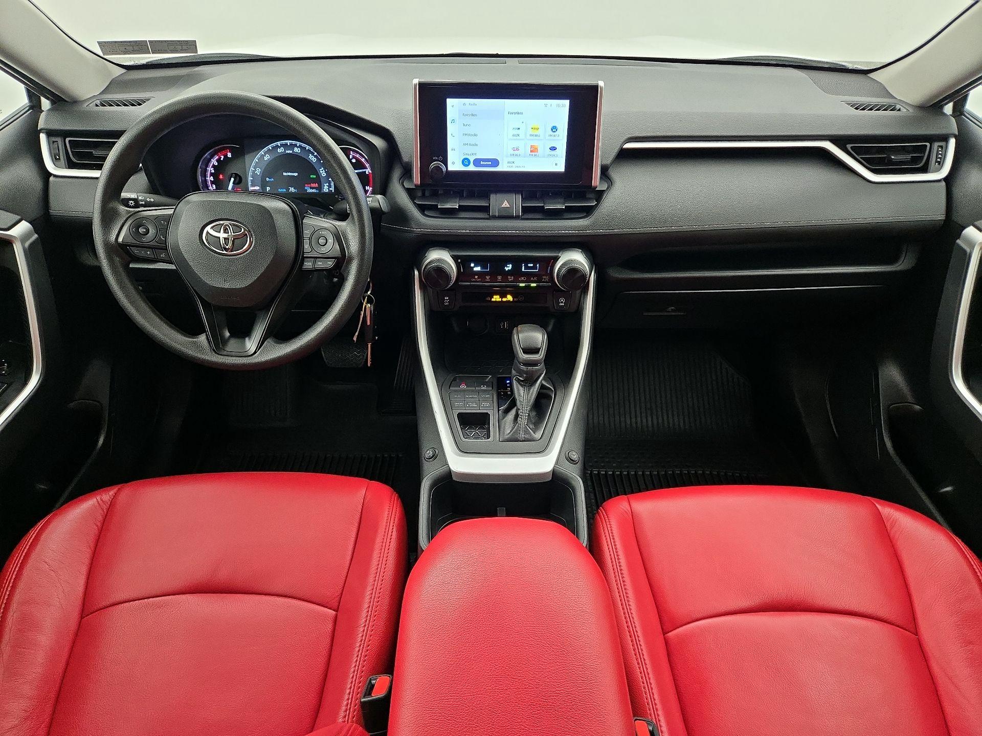 Thumbnail: 2024 Toyota RAV4 - 9