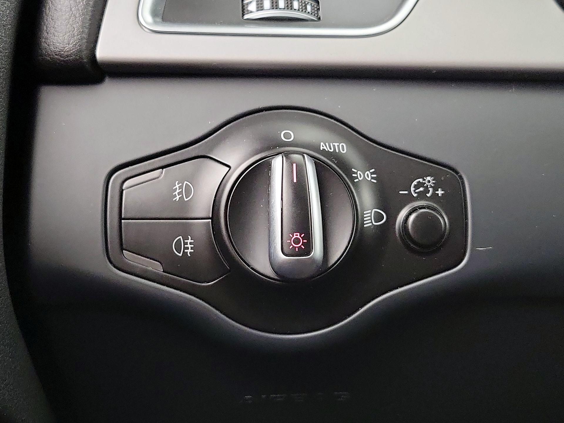 Thumbnail: 2015 Audi A5 - 13
