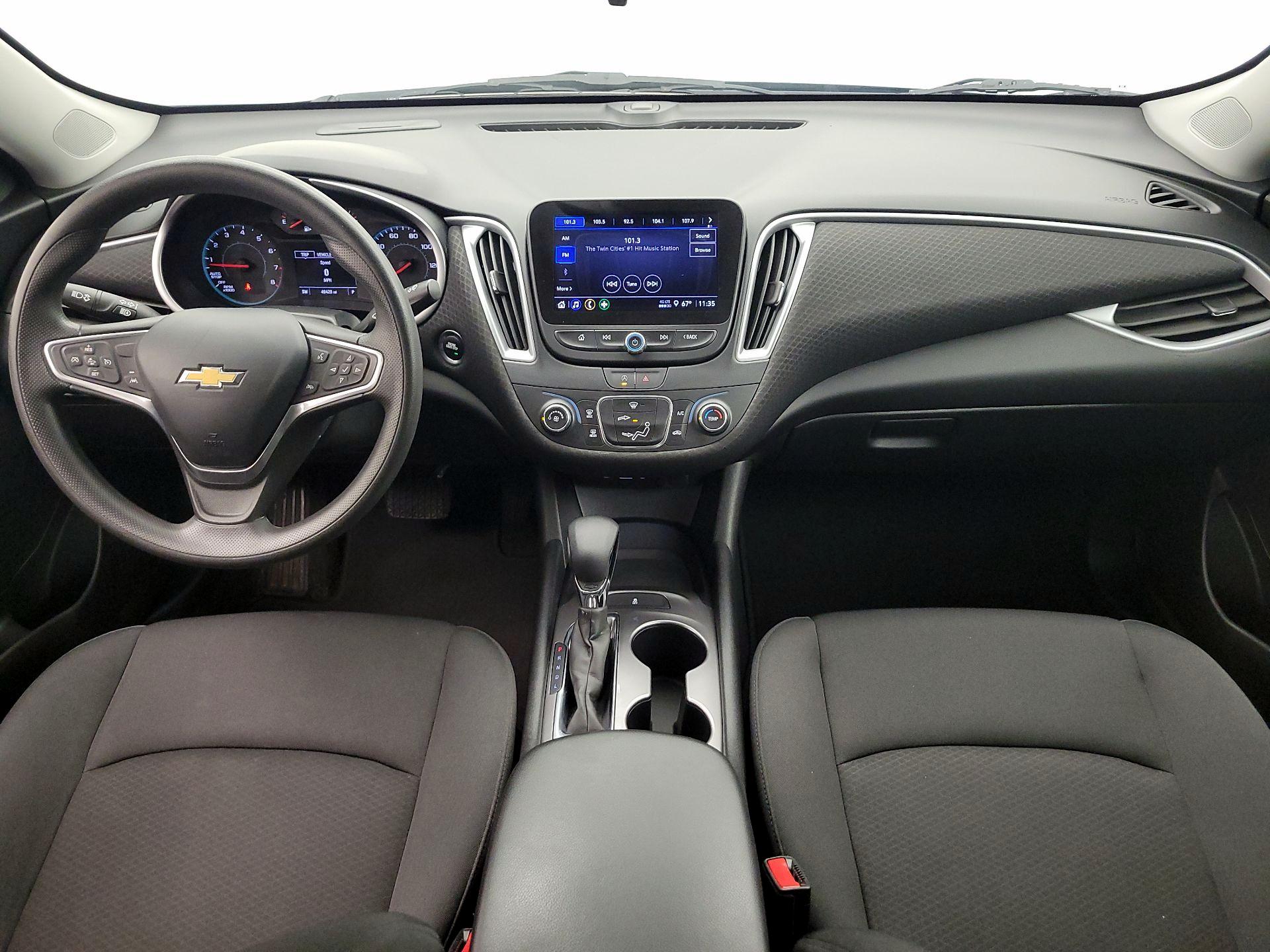 Thumbnail: 2023 Chevrolet Malibu - 9
