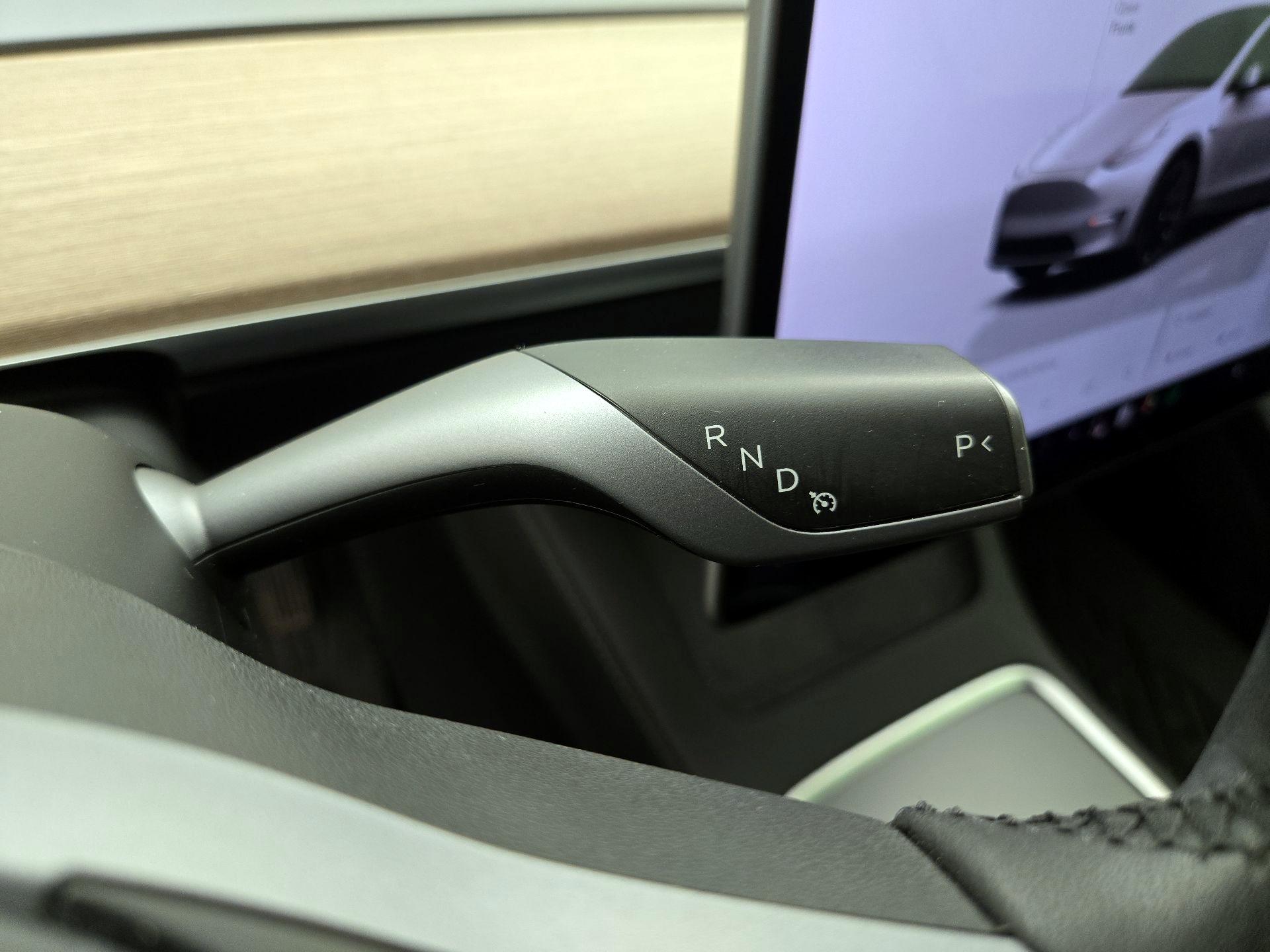 Thumbnail: 2022 Tesla Model Y - 17