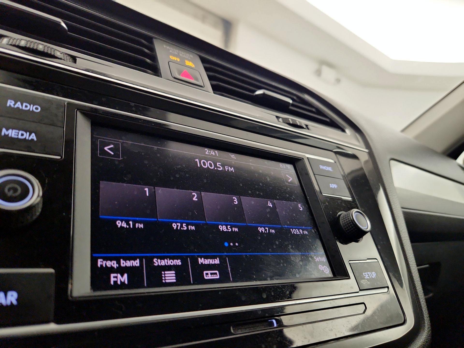 Thumbnail: 2019 Volkswagen Tiguan - 15