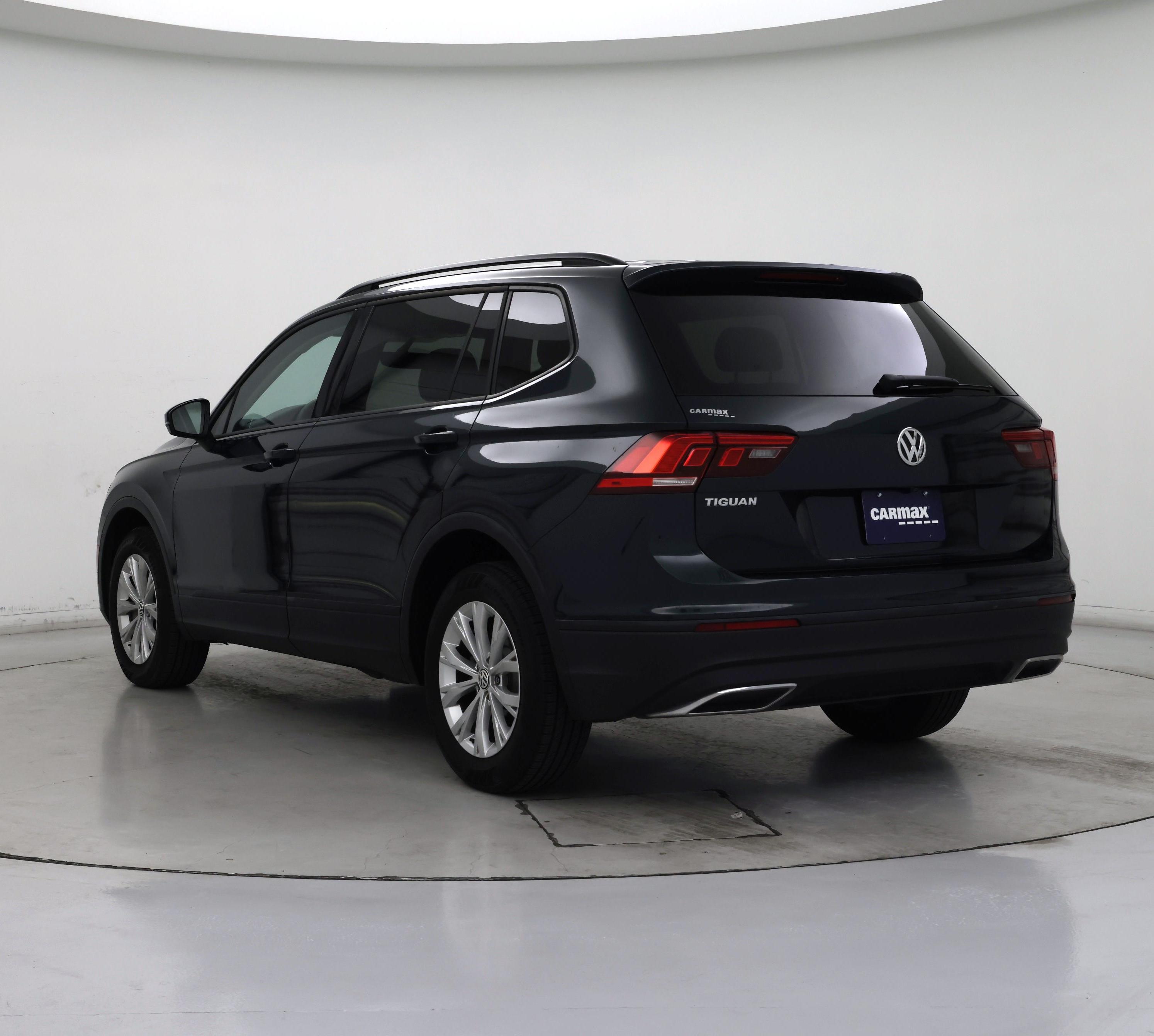 Thumbnail: 2019 Volkswagen Tiguan - 2
