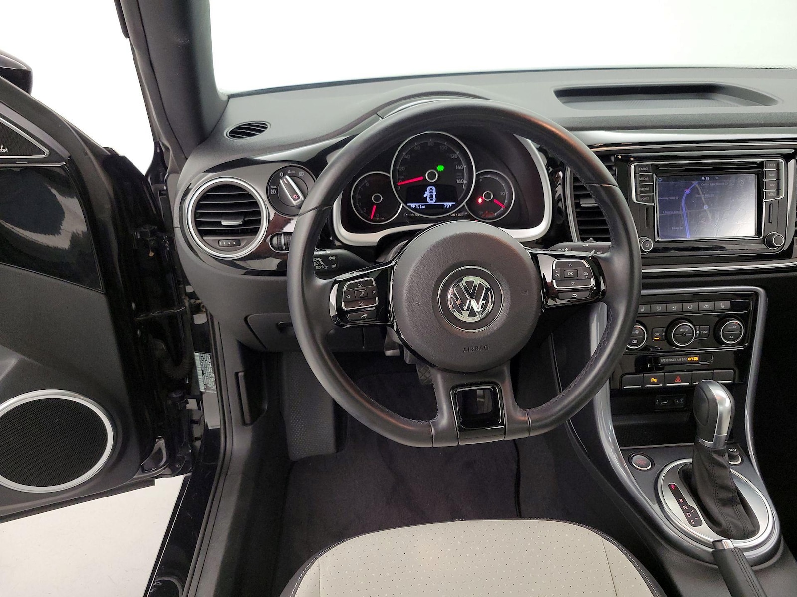 2018 Volkswagen Beetle SE - Photo 11