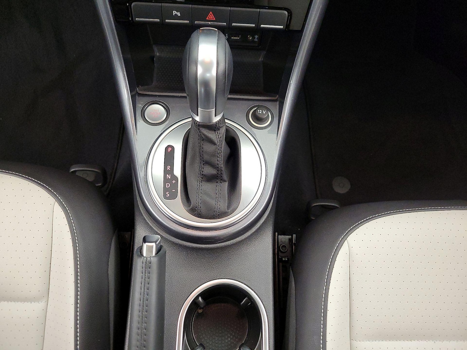 2018 Volkswagen Beetle SE - Photo 19