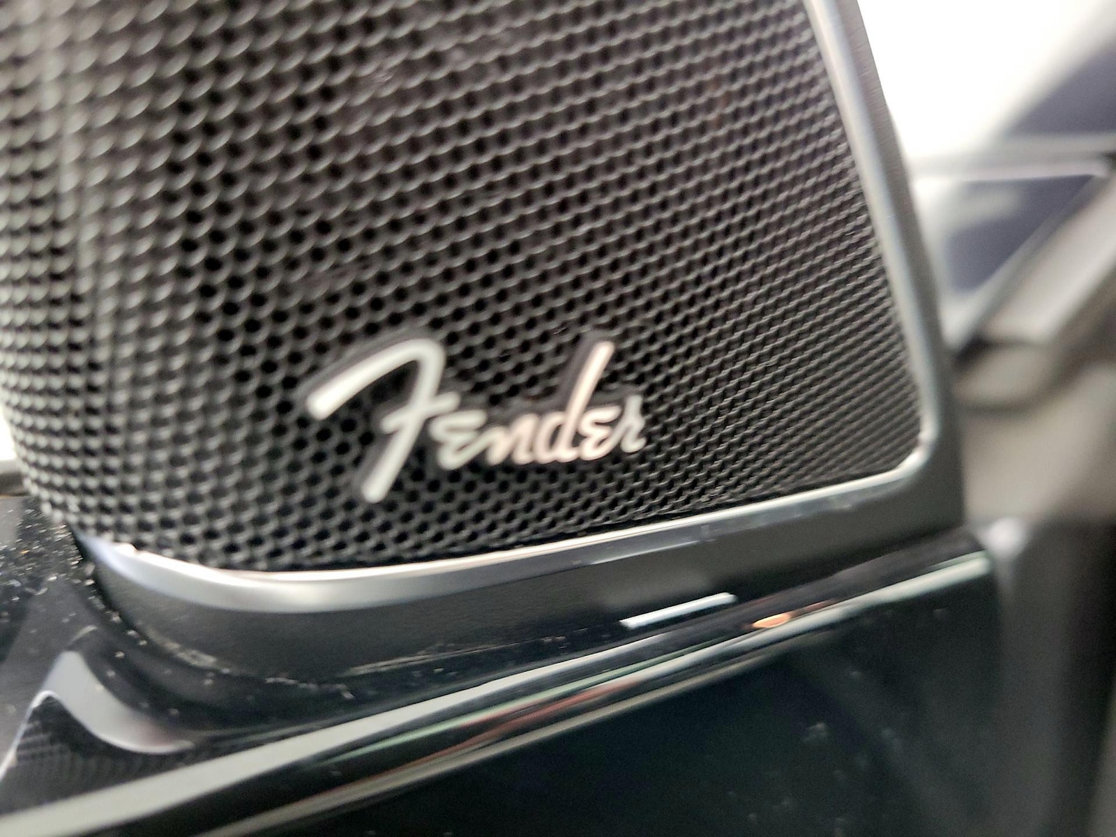 2018 Volkswagen Beetle SE - Photo 25