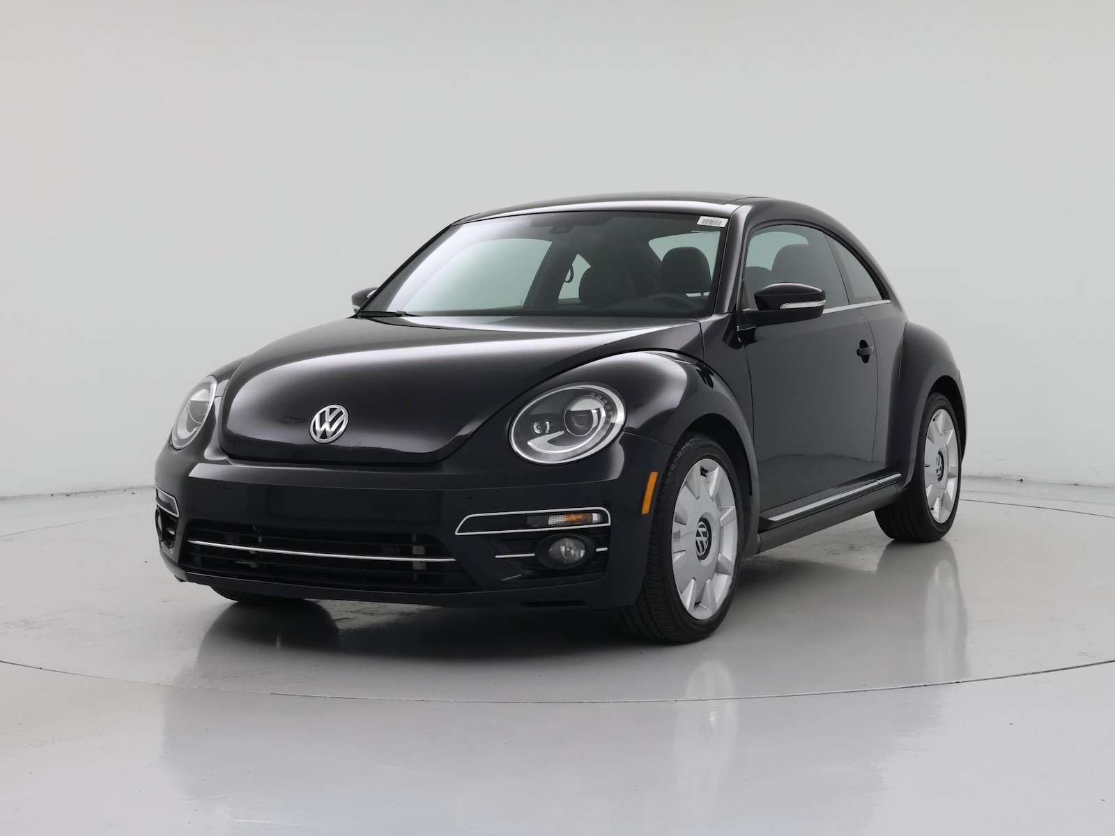 2018 Volkswagen Beetle SE - Photo 5