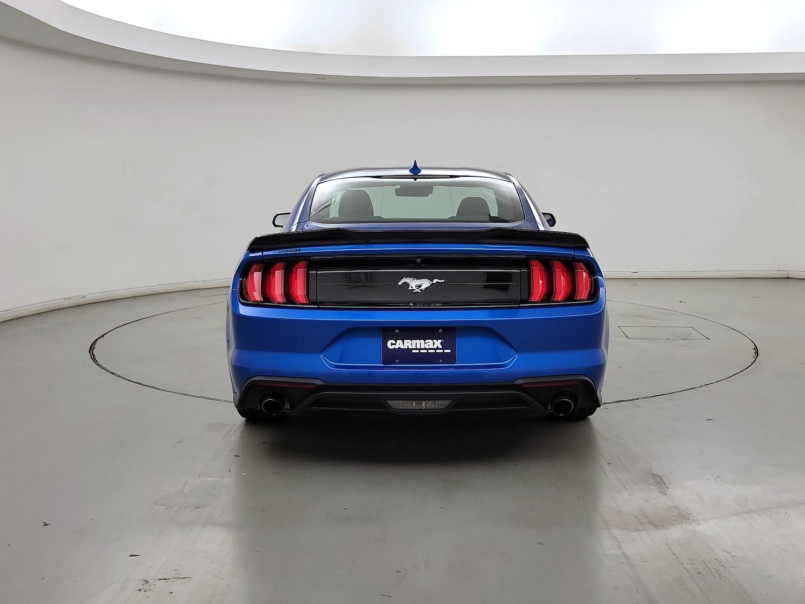 2021 Ford Mustang EcoBoost - Photo 6
