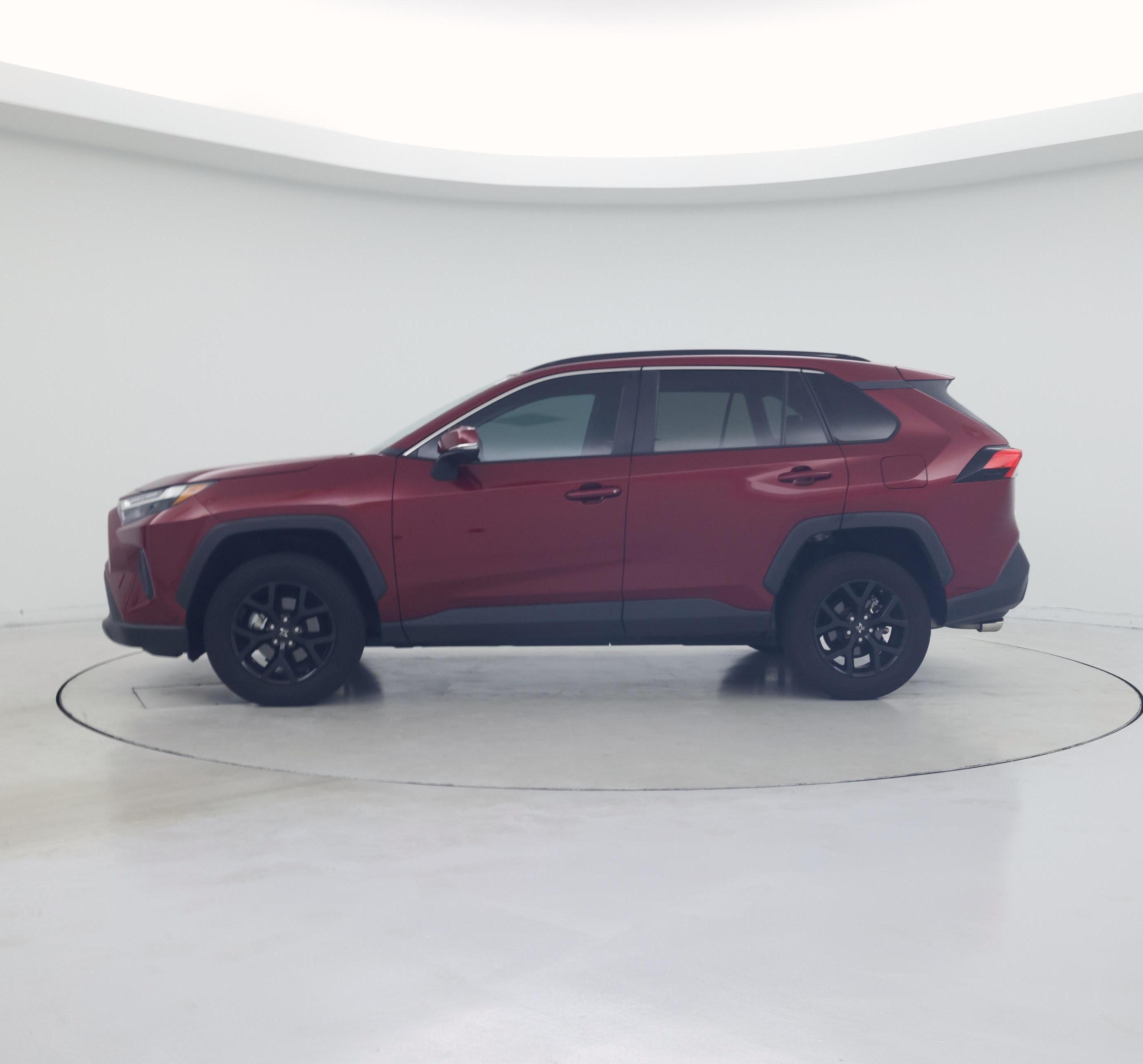 Thumbnail: 2022 Toyota RAV4 - 3