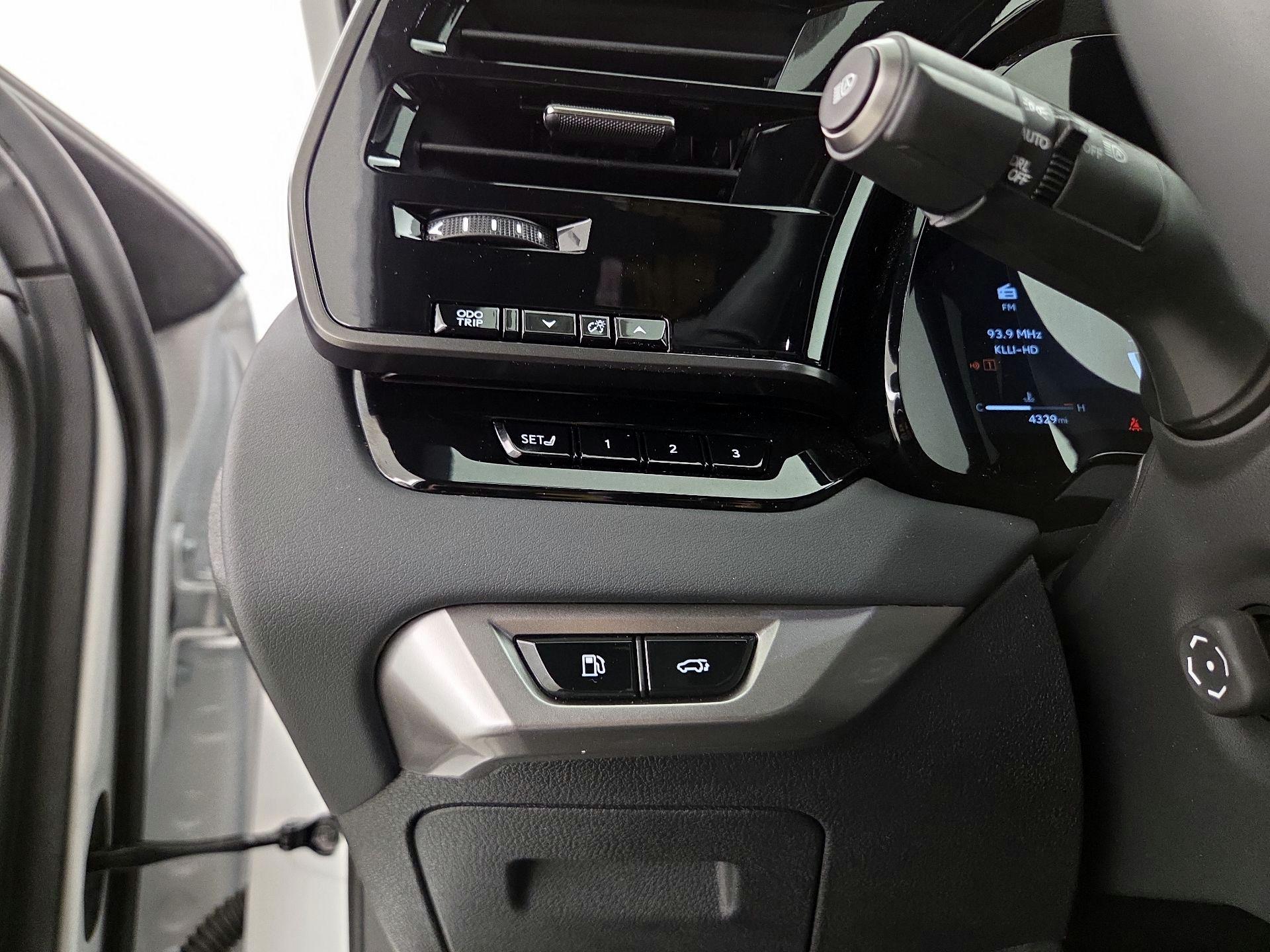 Thumbnail: 2026 Lexus RX - 13