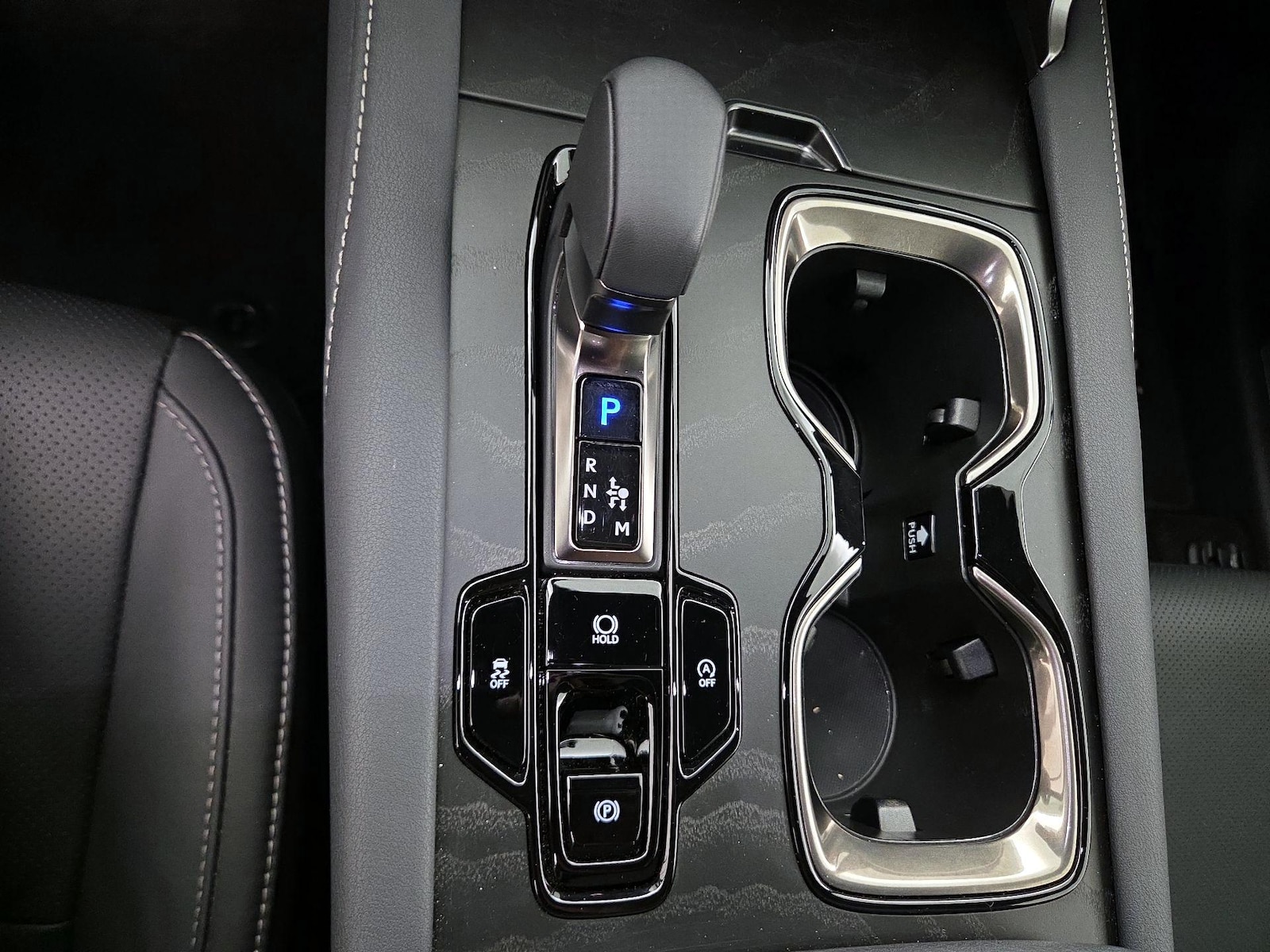 2026 Lexus RX 350 - Photo 19