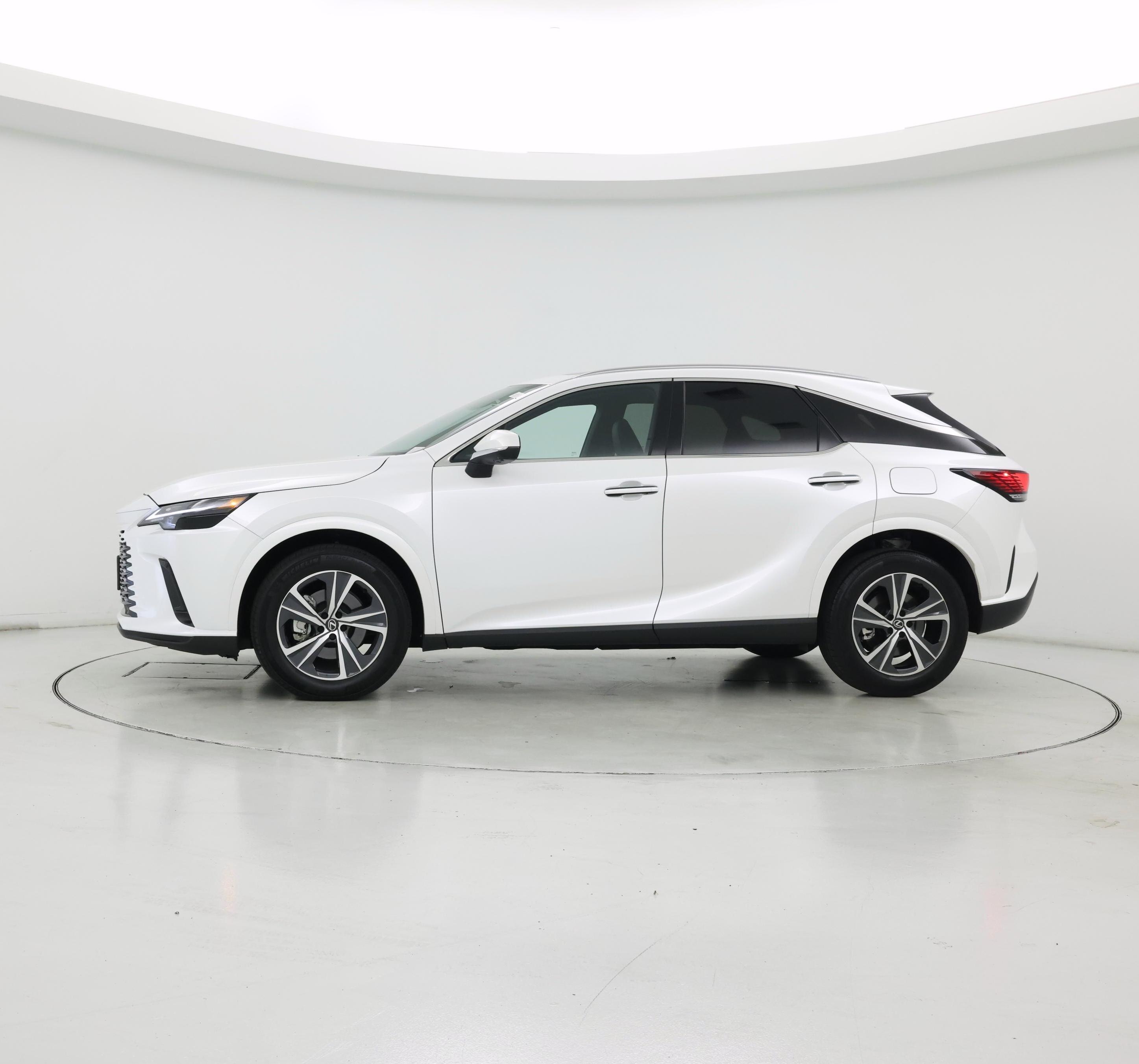 Thumbnail: 2026 Lexus RX - 3