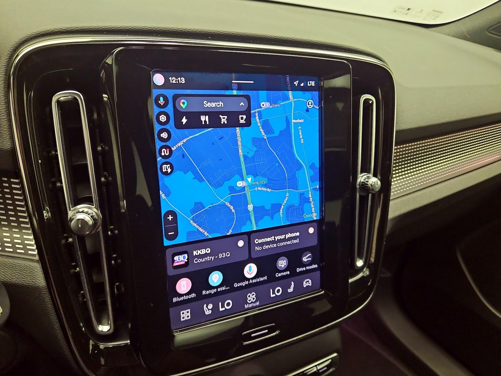 2022 Volvo XC40 Plus - Photo 15