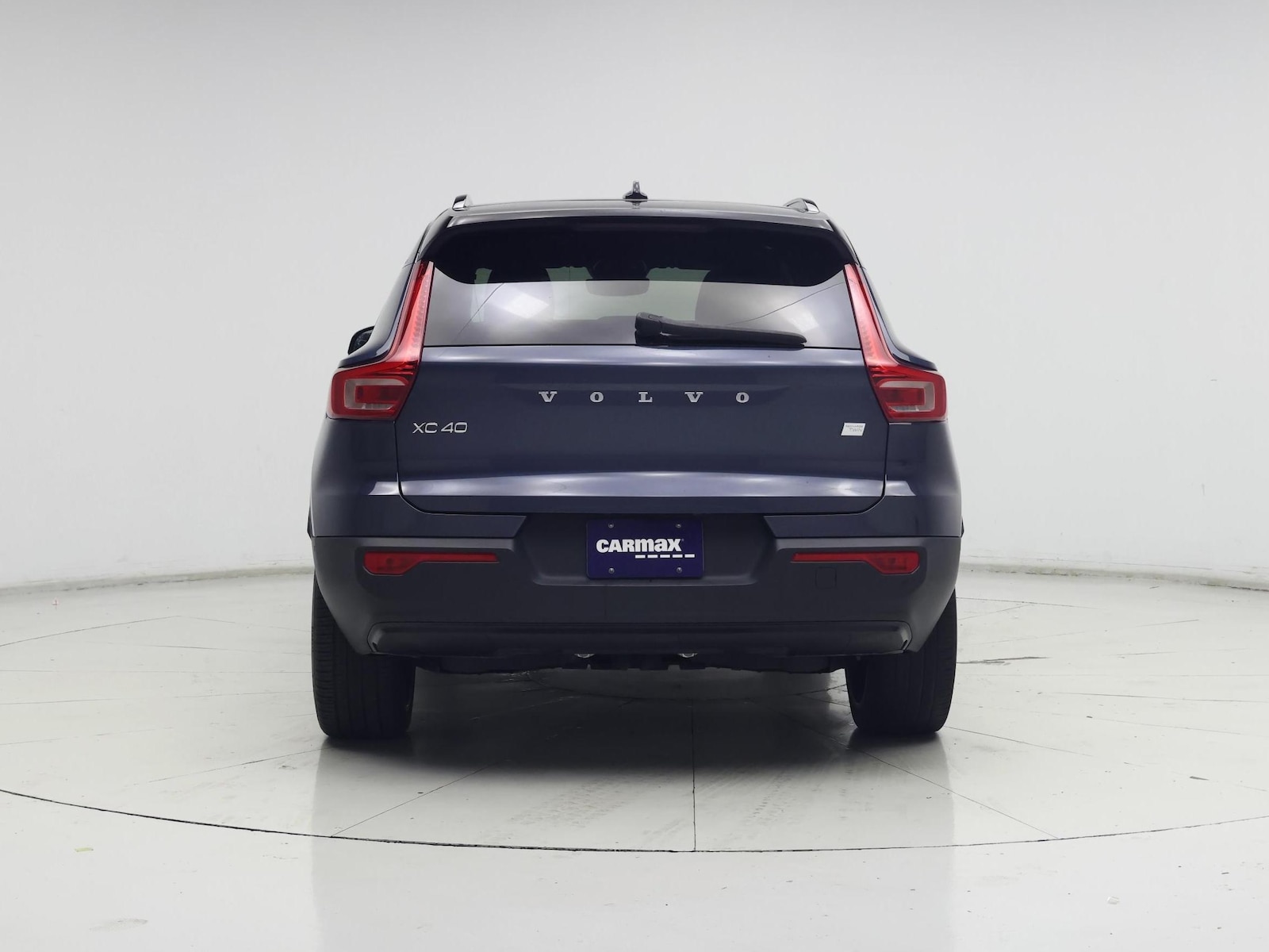 2022 Volvo XC40 Plus - Photo 7