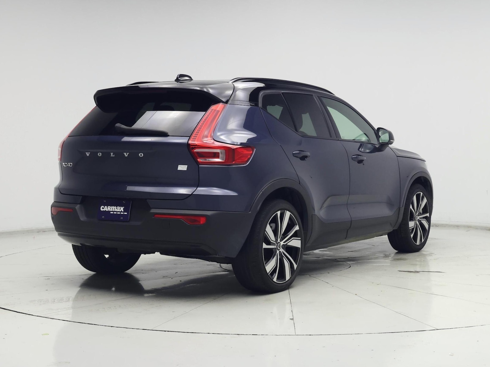 2022 Volvo XC40 Plus - Photo 9
