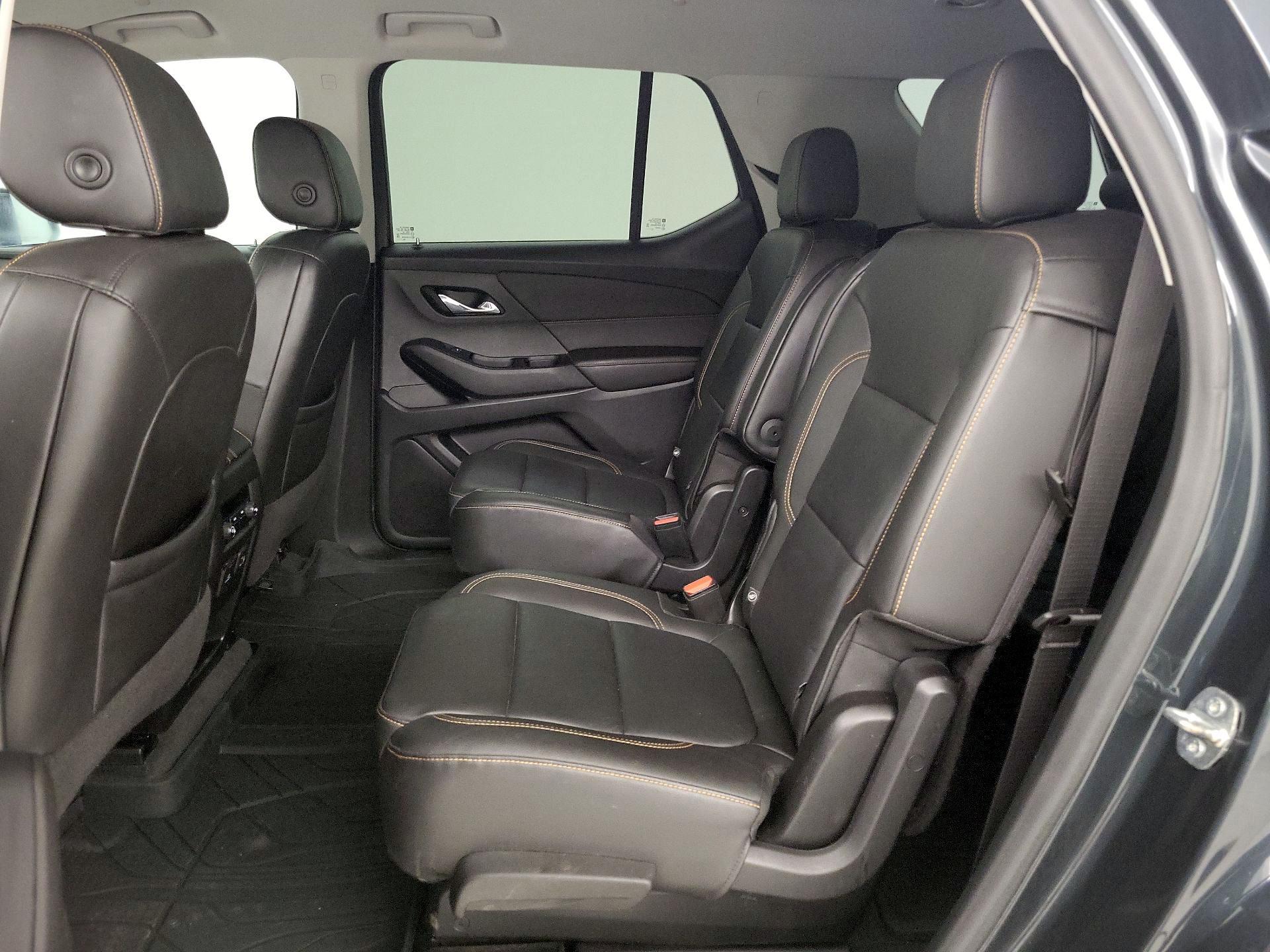 Thumbnail: 2020 Chevrolet Traverse - 18