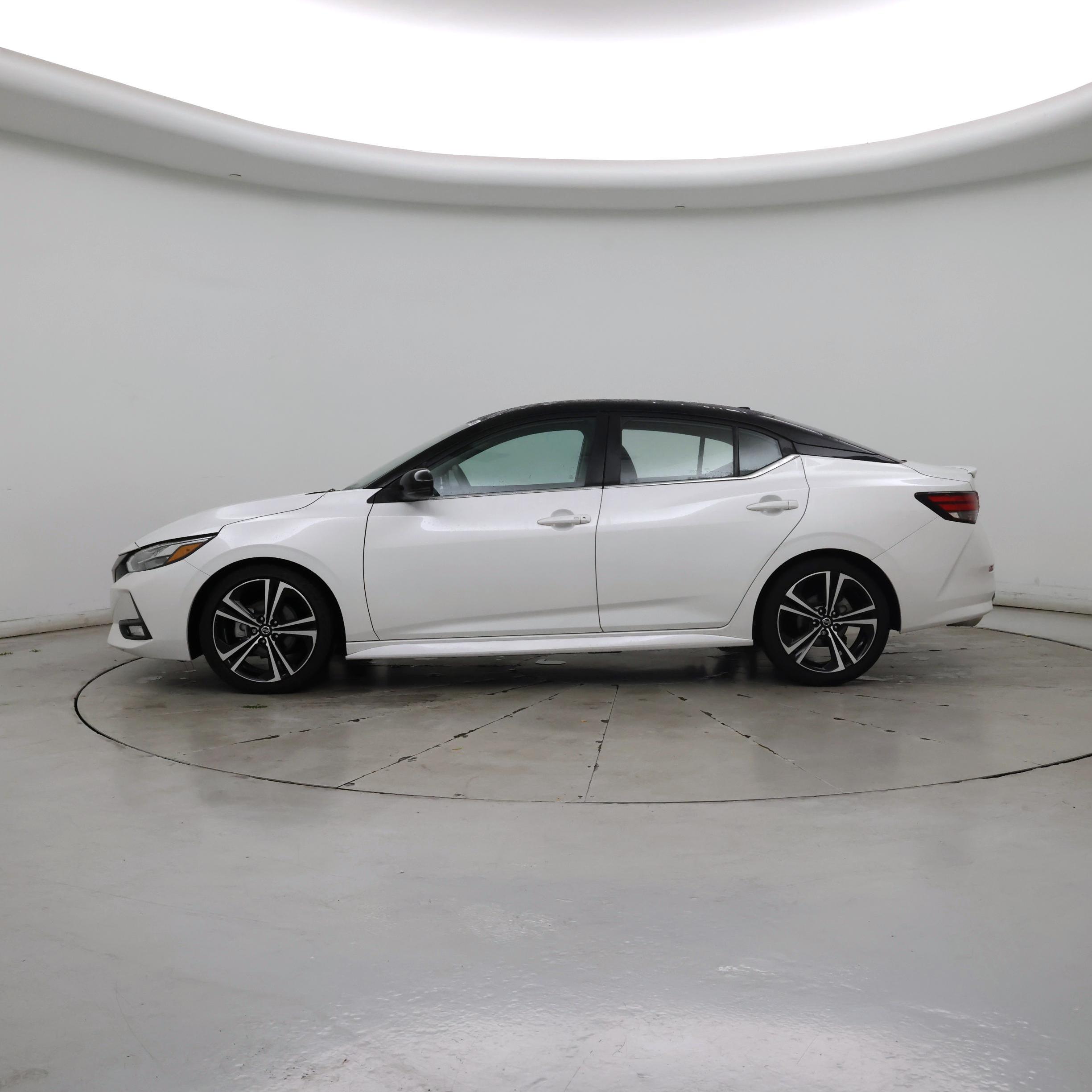 Thumbnail: 2020 Nissan Sentra - 3
