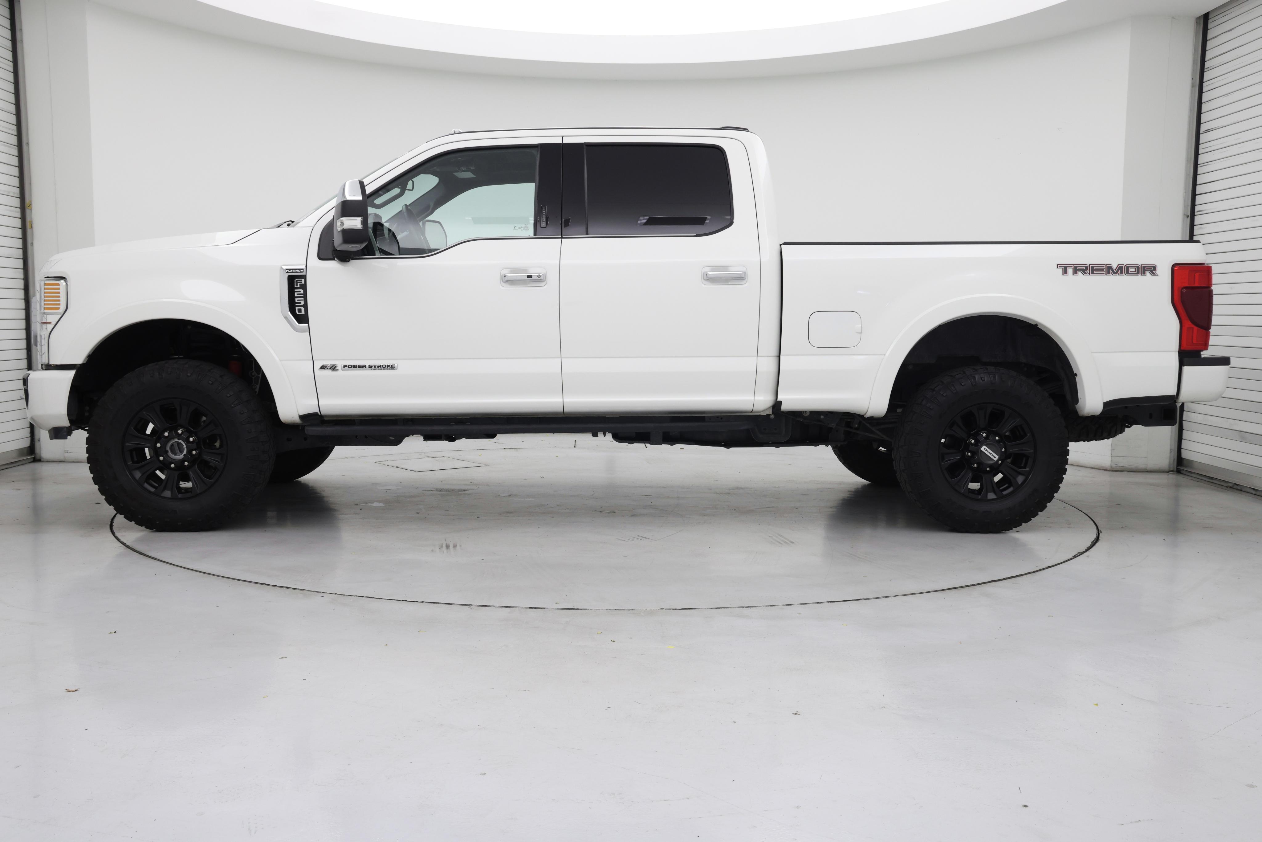 Thumbnail: 2022 Ford F-250 - 3