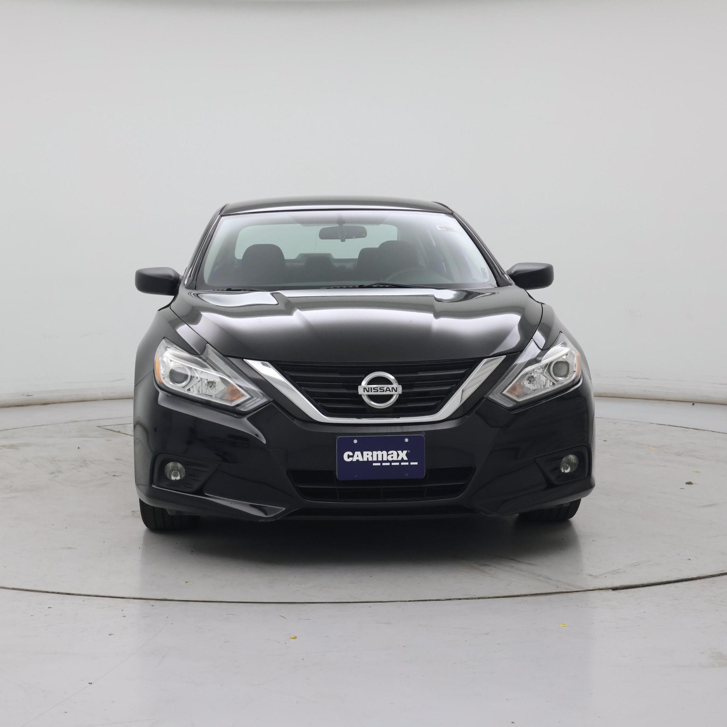 Thumbnail: 2018 Nissan Altima - 5