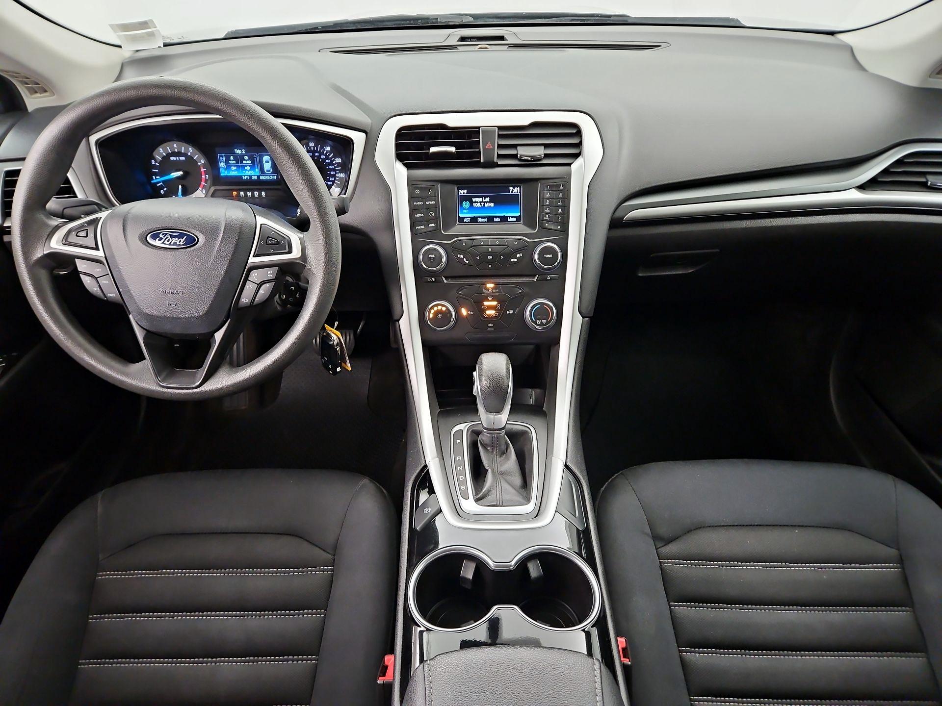 Thumbnail: 2015 Ford Fusion - 9
