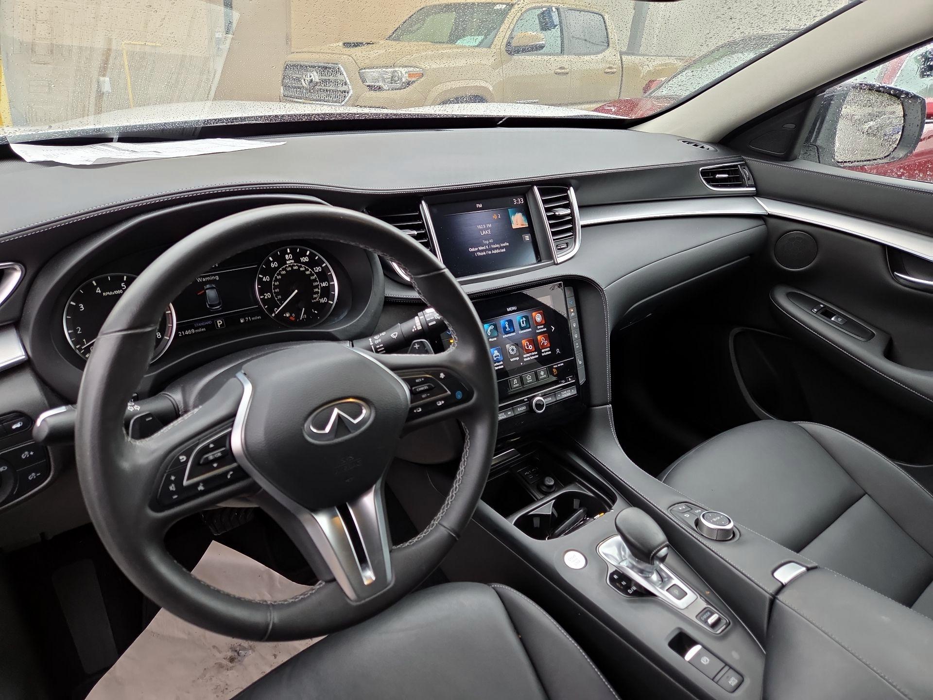 Thumbnail: 2021 INFINITI QX50 - 9