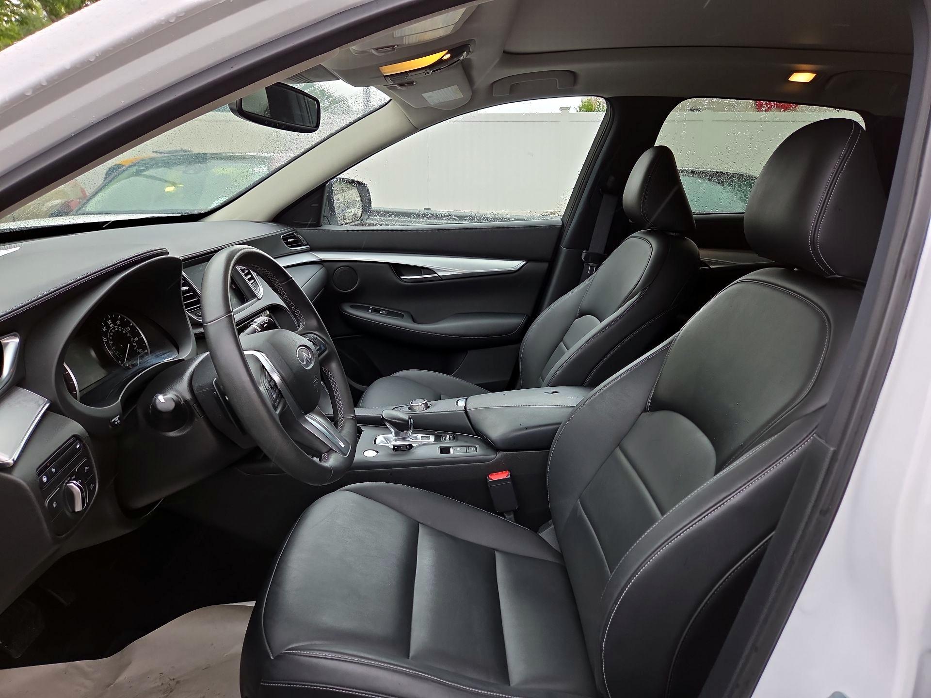 Thumbnail: 2021 INFINITI QX50 - 11
